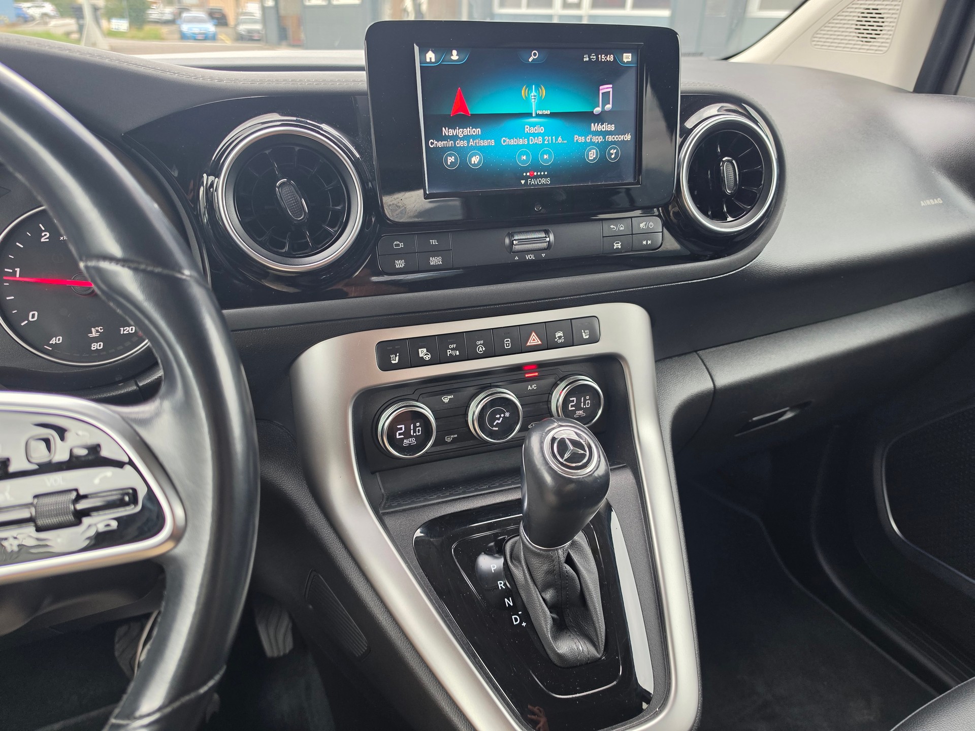 MERCEDES-BENZ T-Klasse 180D Style Automat-image-10