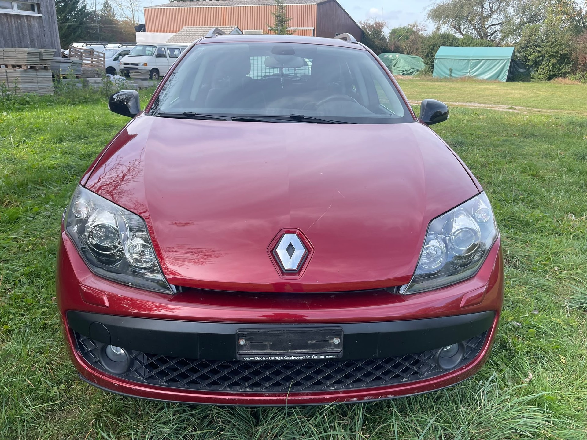 RENAULT Laguna Grandtour 2.0 16V T Dynamique Automatic-image-1