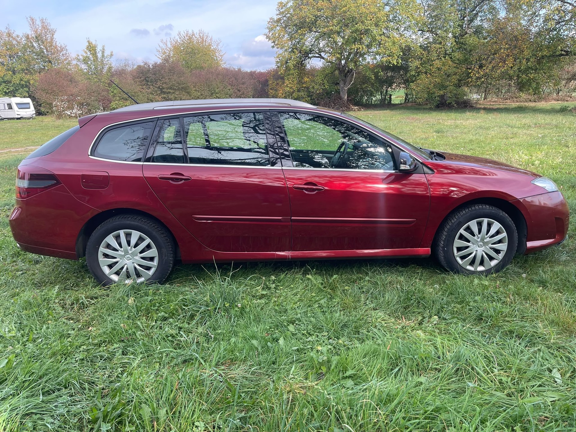 RENAULT Laguna Grandtour 2.0 16V T Dynamique Automatic-image-6
