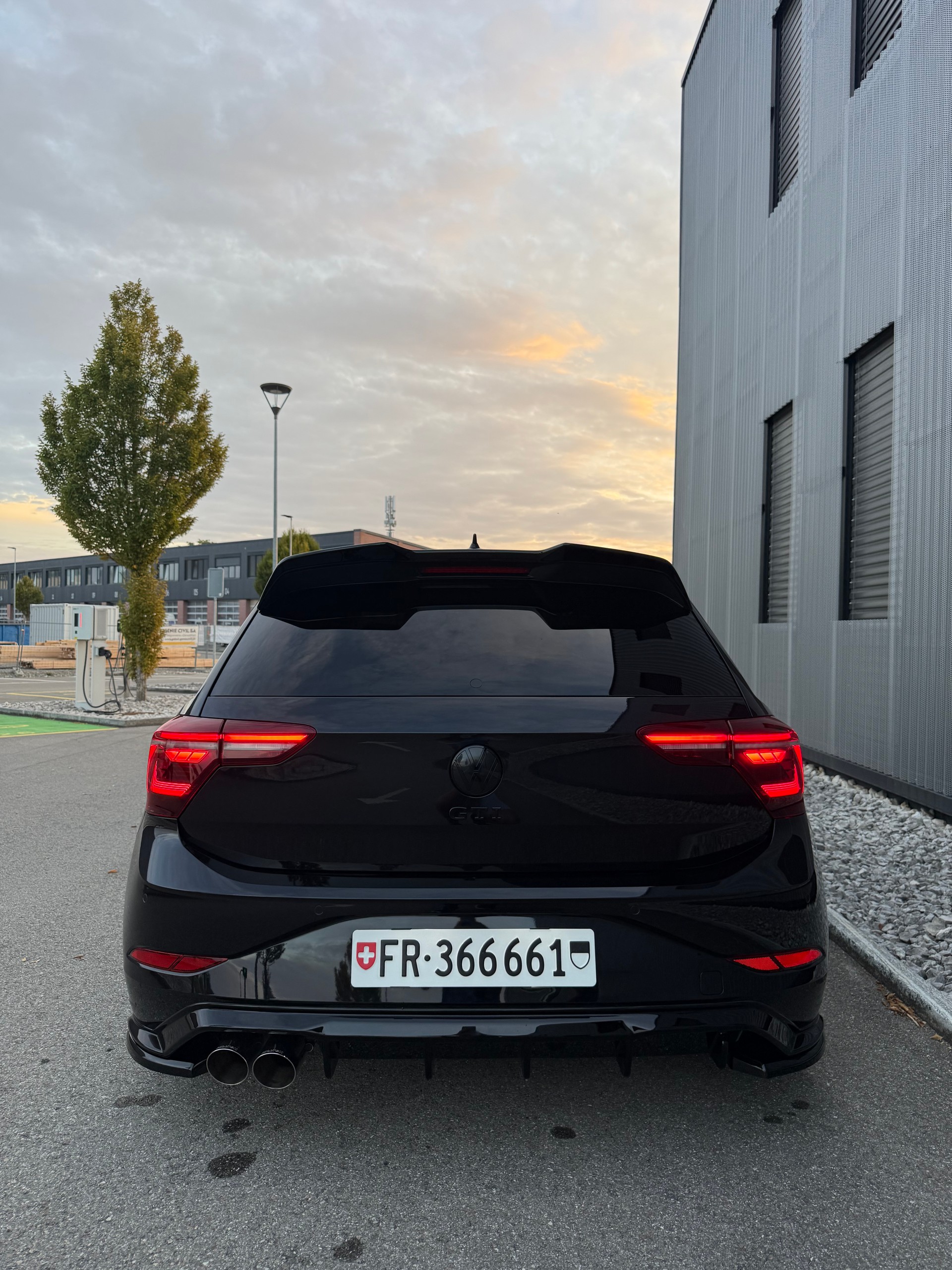 VW 2.0 TSI GTI DSG-image-10