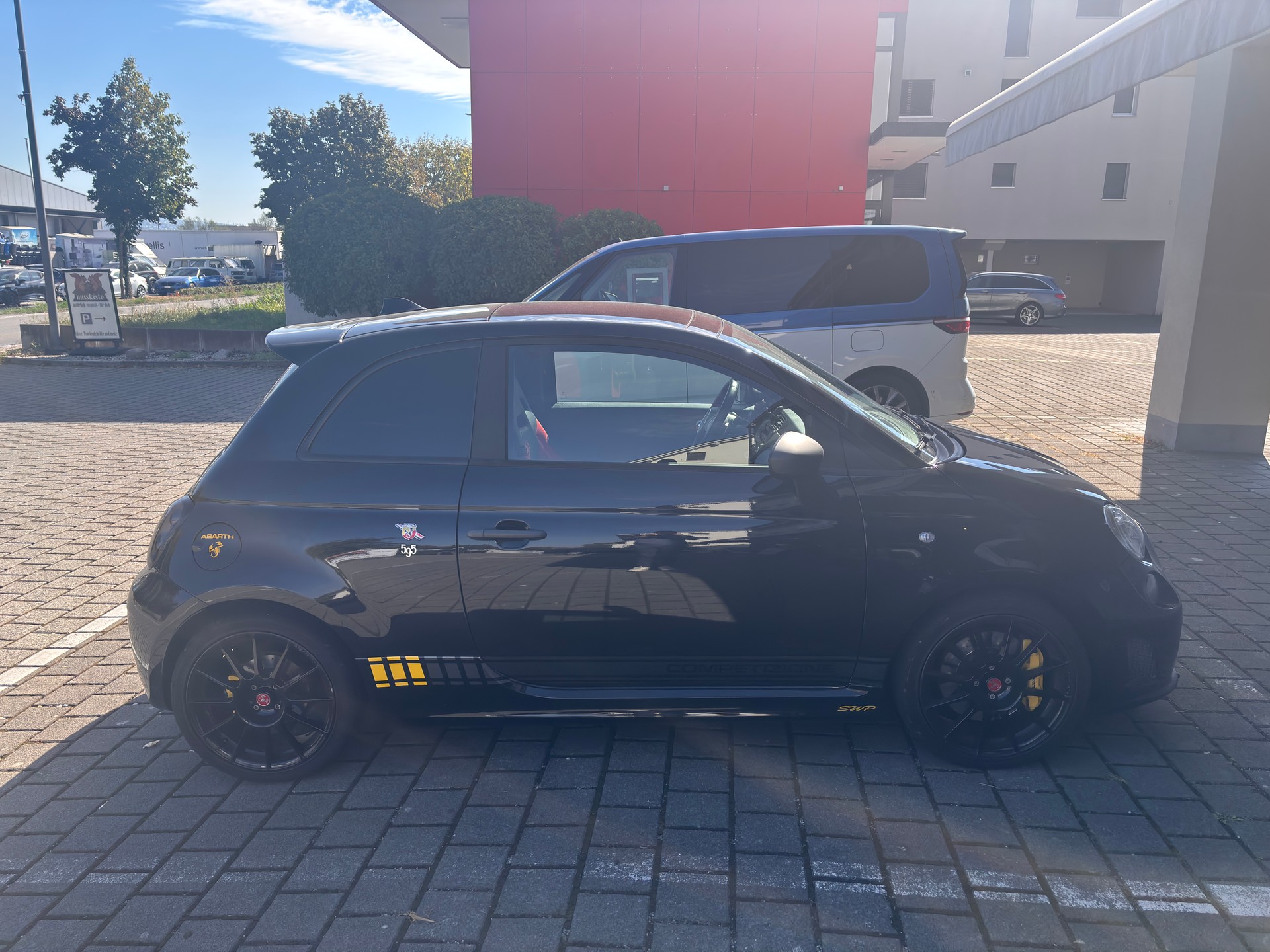 FIAT 595 Abarth Competizione-image-0