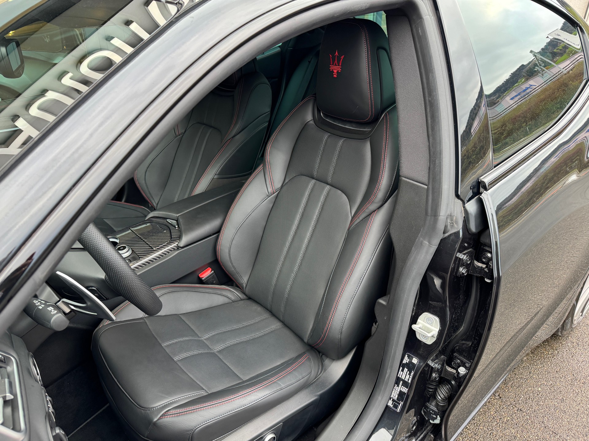 MASERATI GhibliS Q4 3.0 Mod.Ultima-image-5