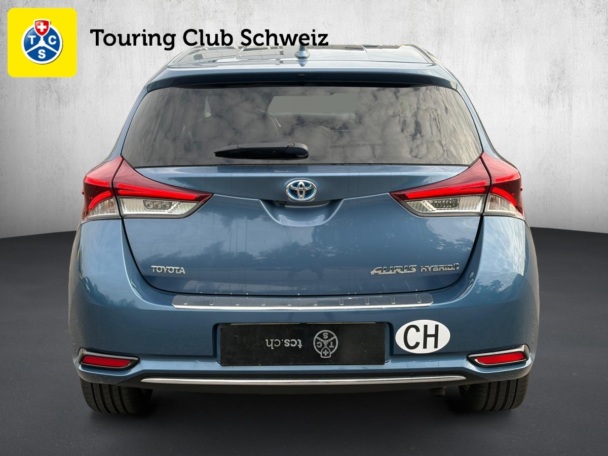 TOYOTA Auris 1.8 HSD Trend e-CVT-image-3