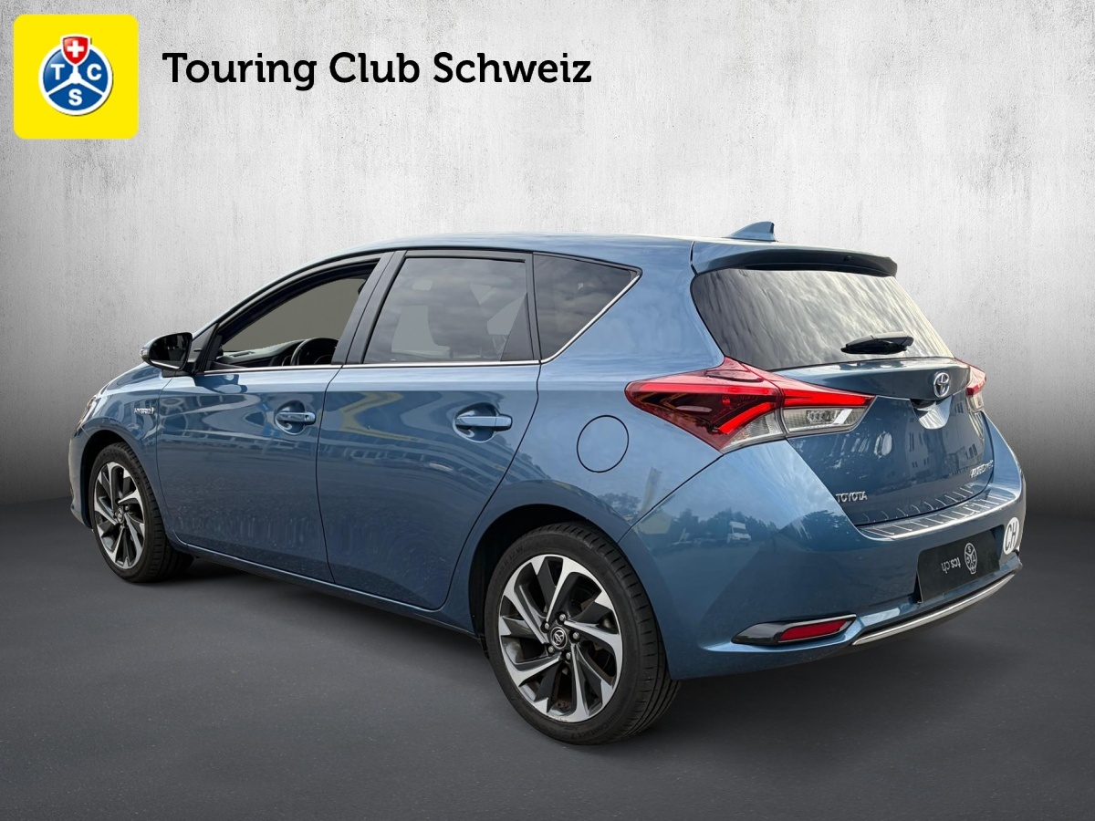 TOYOTA Auris 1.8 HSD Trend e-CVT-image-2