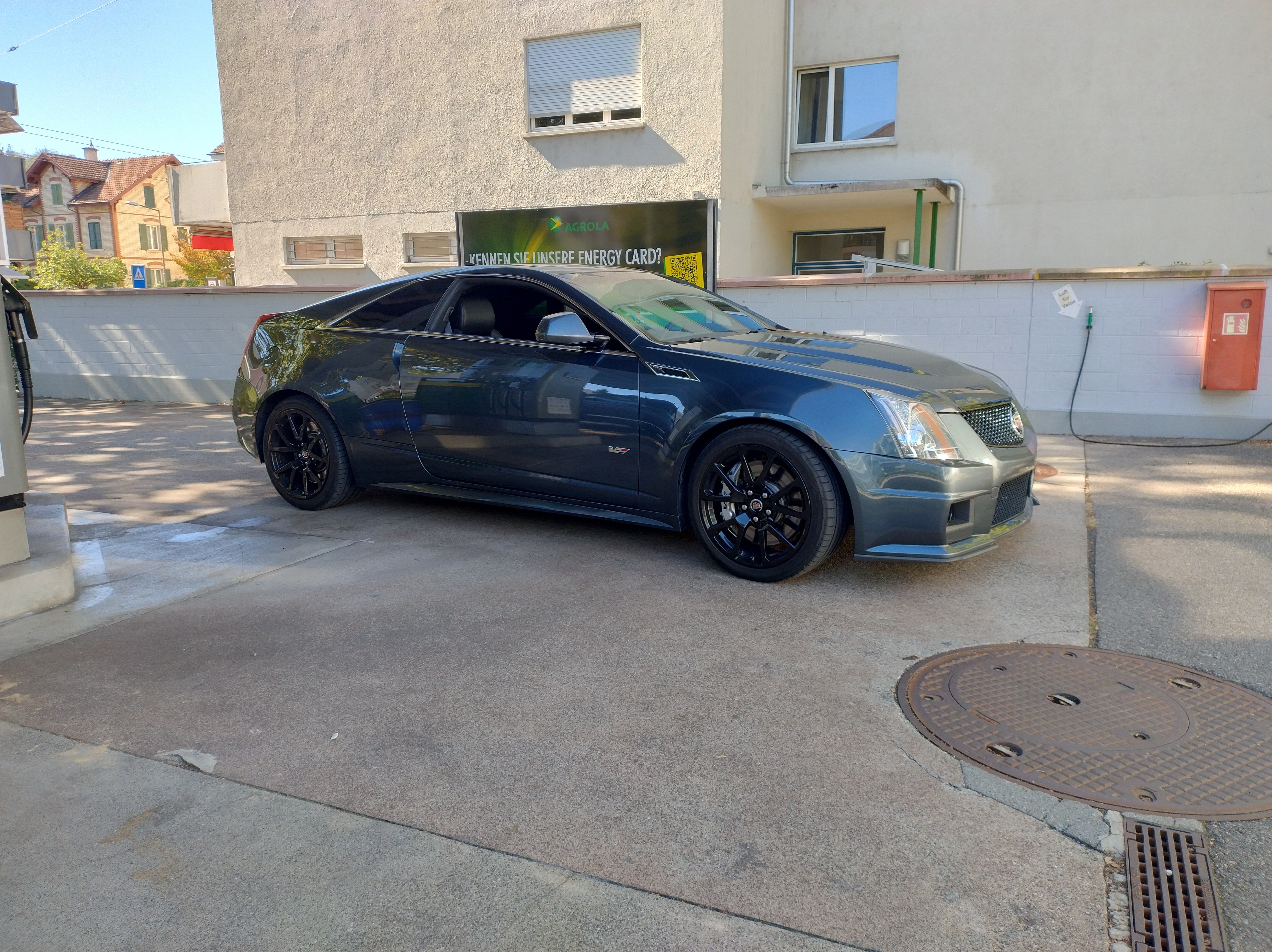 Car photo