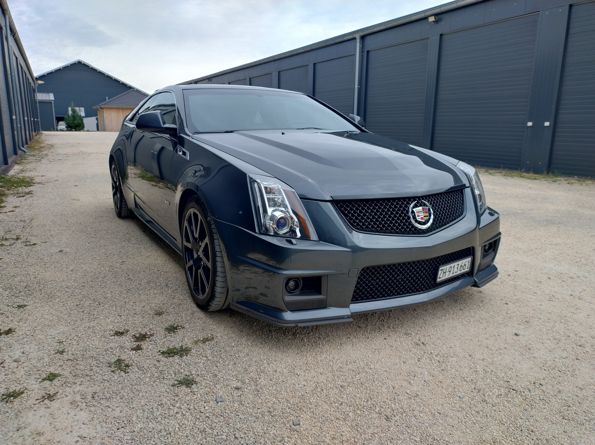 CADILLAC 6.2 V8 Supercharged-image-1