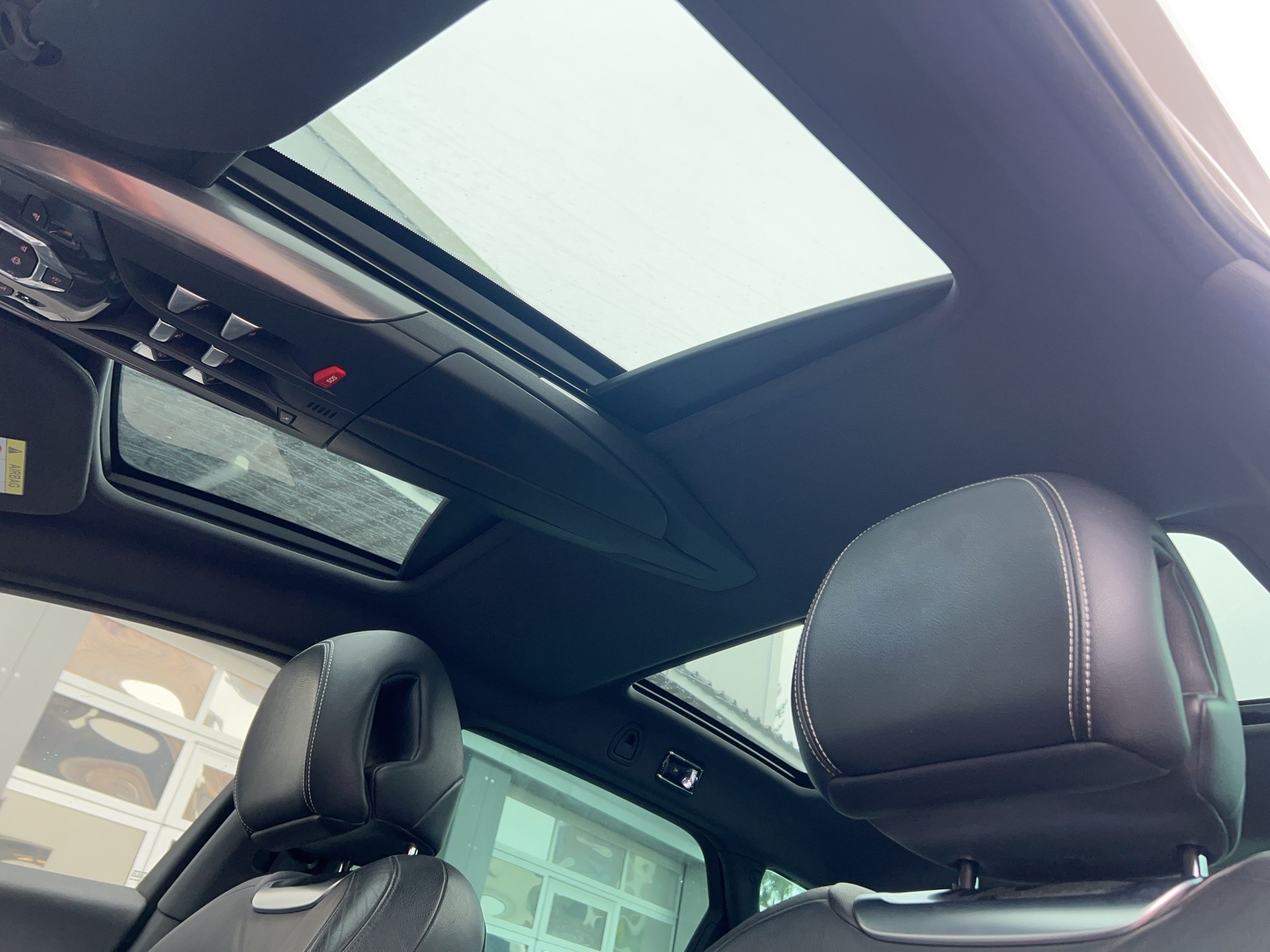 DS AUTOMOBILES DS5 HYbrid4 200 Sport Chic EGS6-image-8