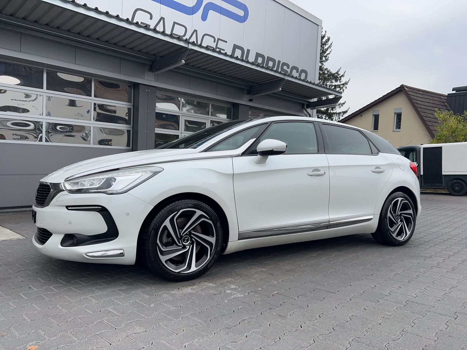 DS AUTOMOBILES DS5 HYbrid4 200 Sport Chic EGS6-image-0