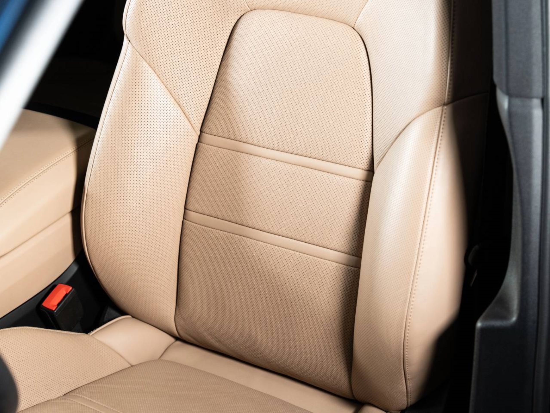 PORSCHE Cayenne S Coupé-image-23