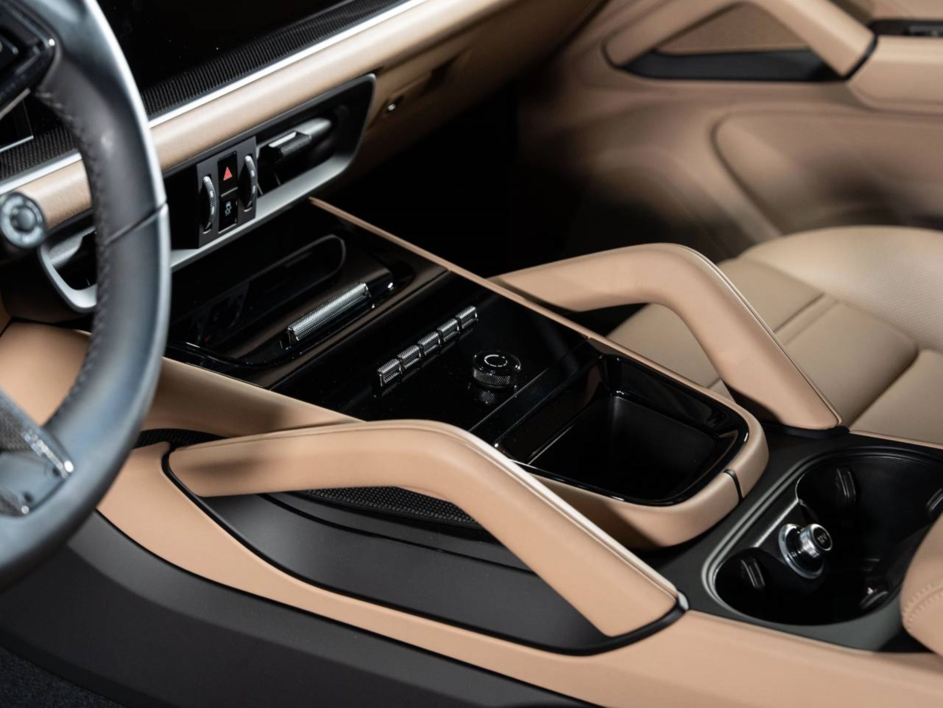 PORSCHE Cayenne S Coupé-image-9