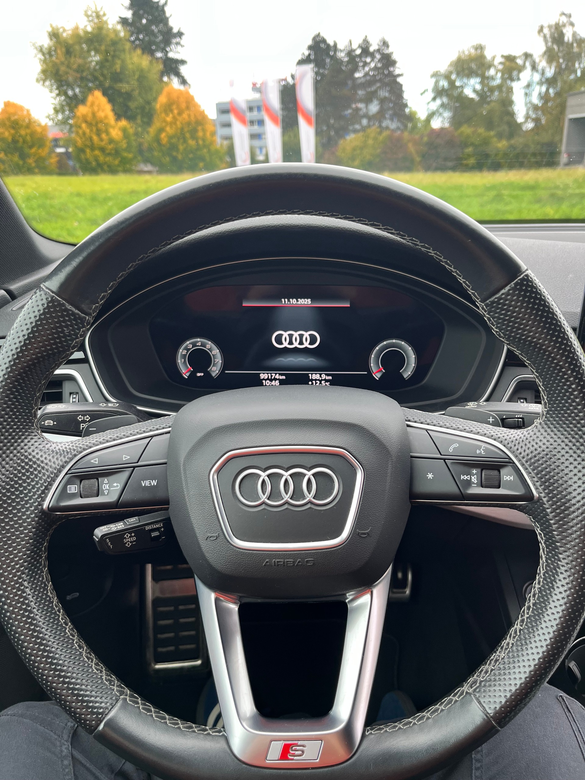 AUDI 2.0 40 TFSI S Line quattro S-Tronic-image-3