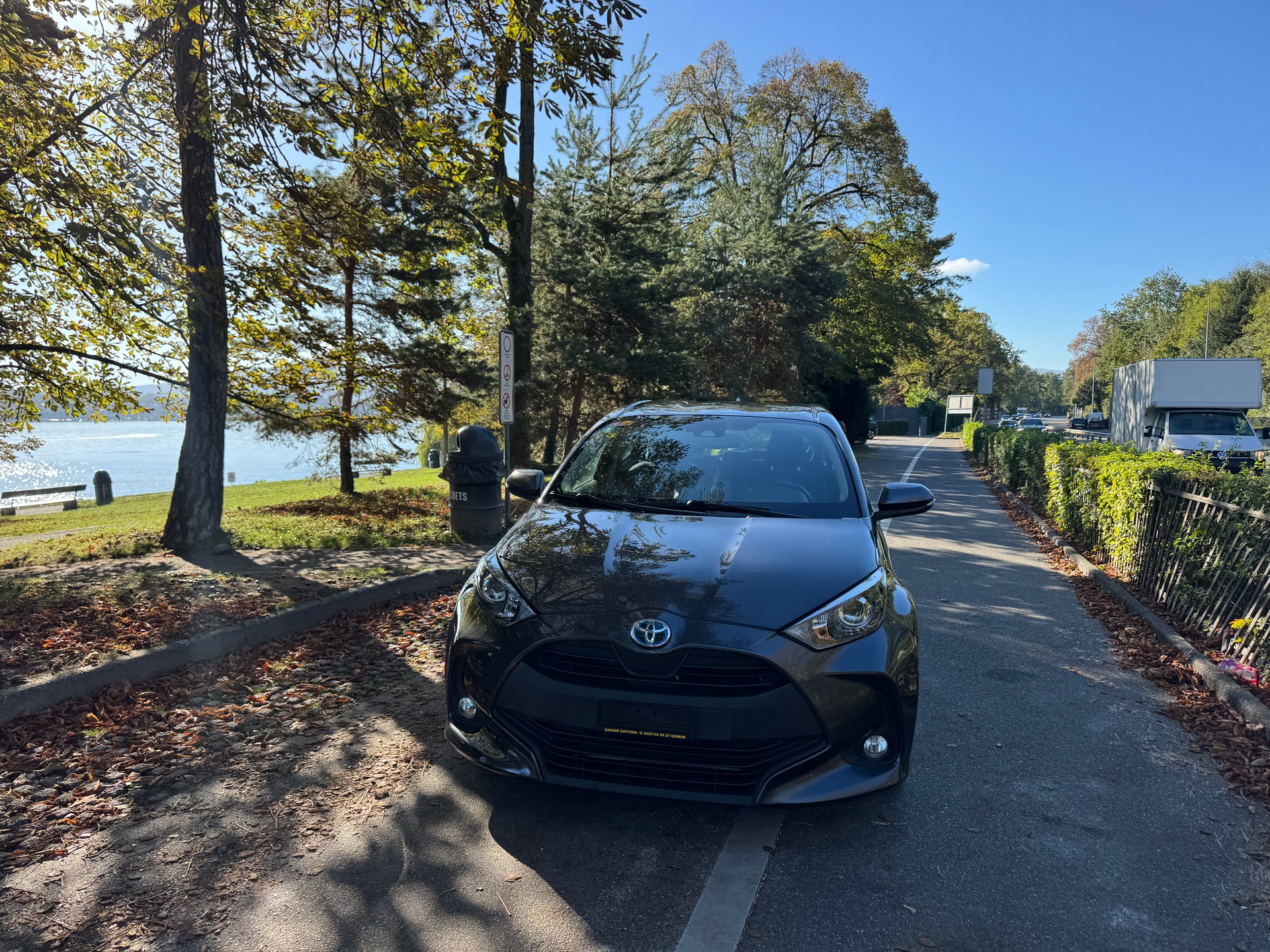 TOYOTA YARIS-image-1