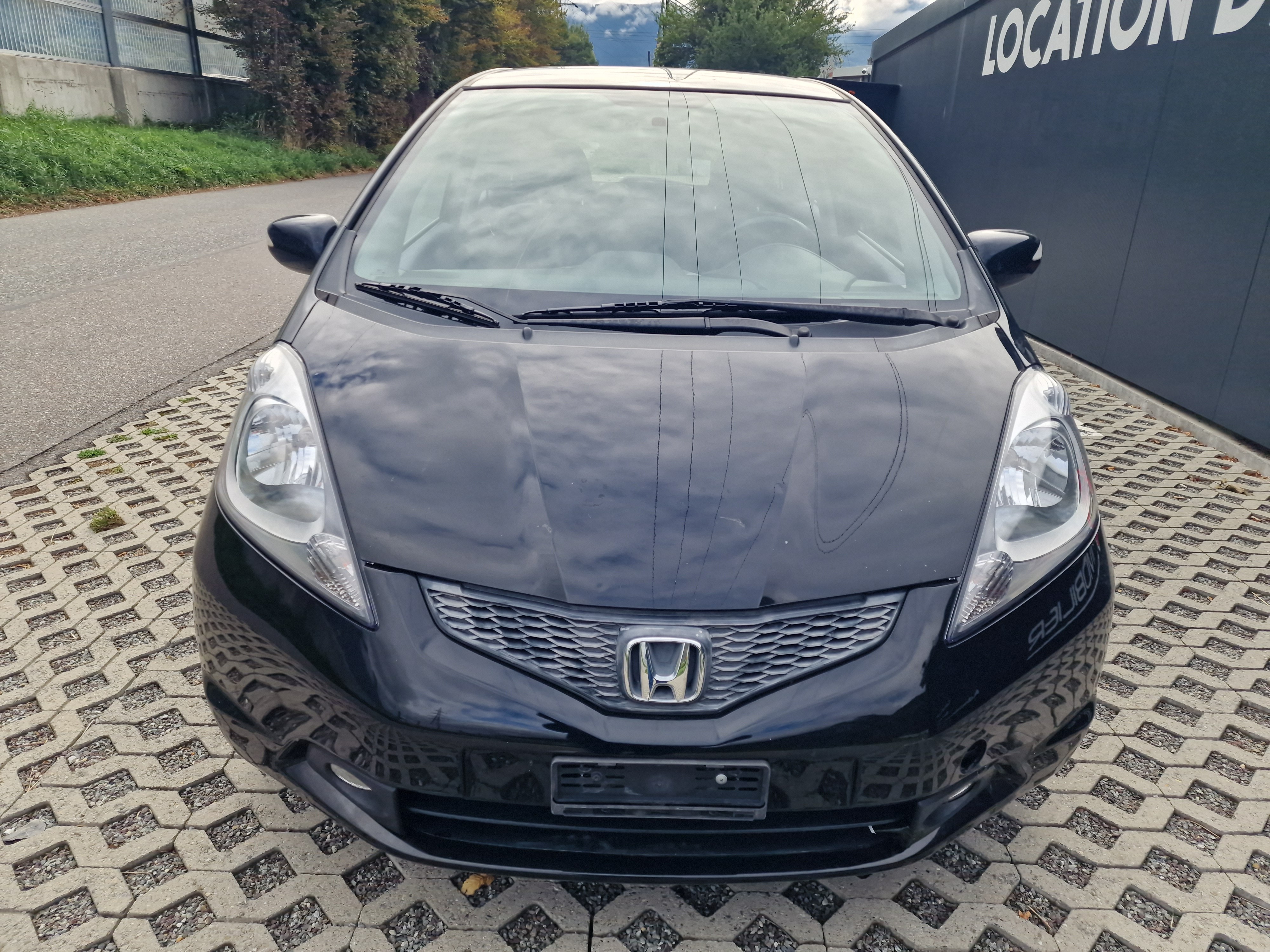 Car photo