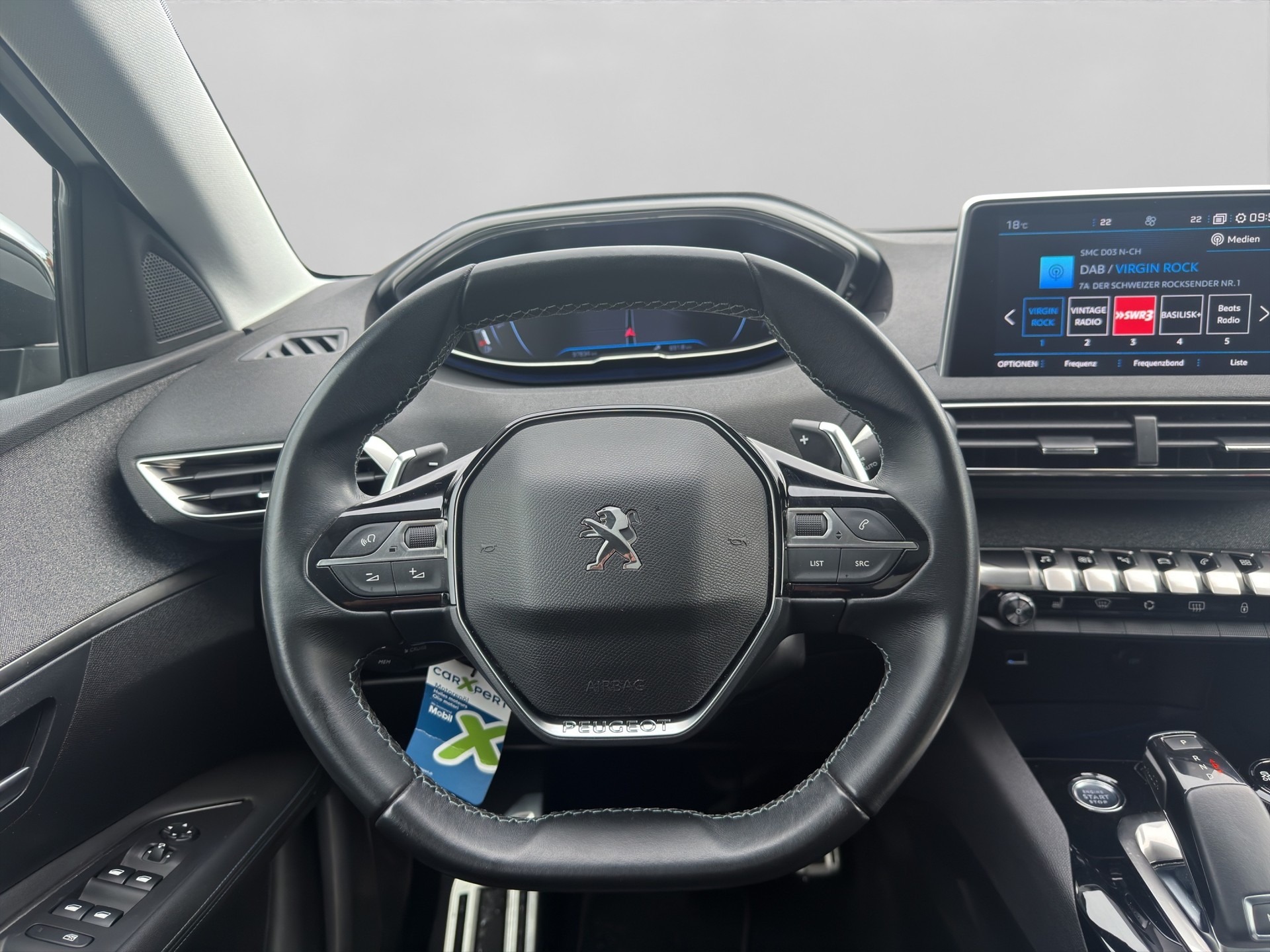 PEUGEOT 3008 1.6 THP Crossway EAT-image-9