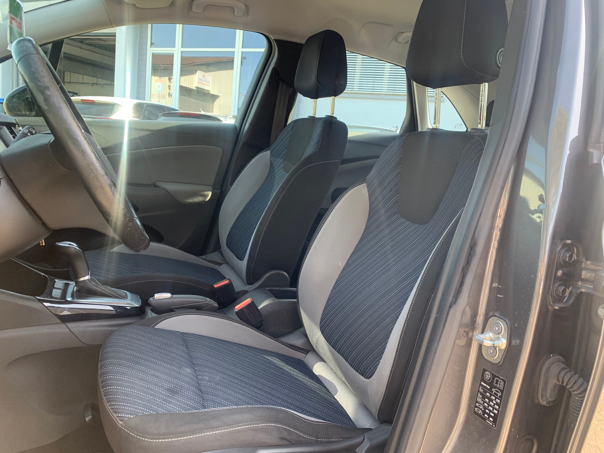 OPEL Crossland X 1.2i Ultimate Automat-image-8