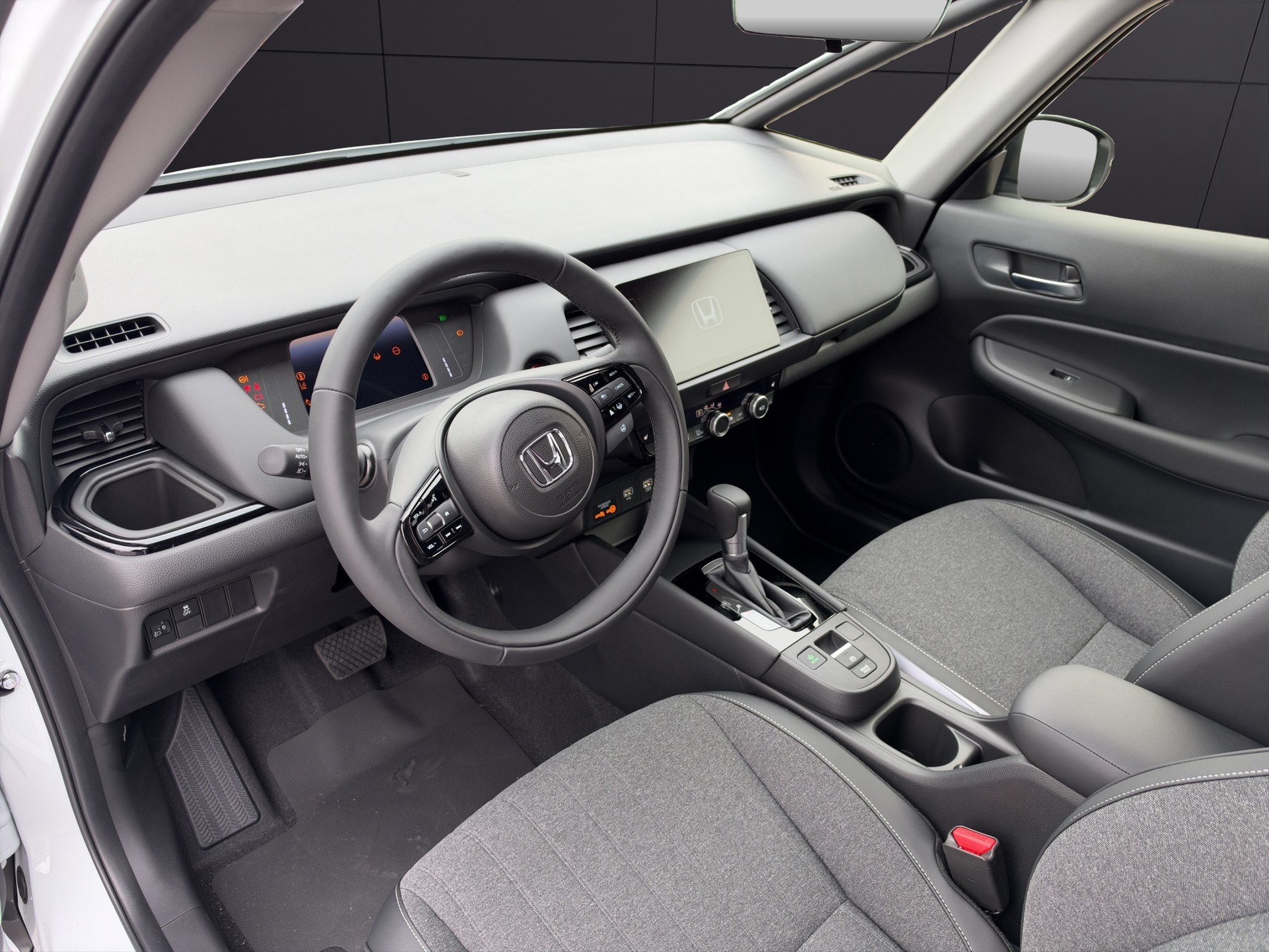 HONDA Jazz 1.5i-MMD Advance E-CVT-image-12