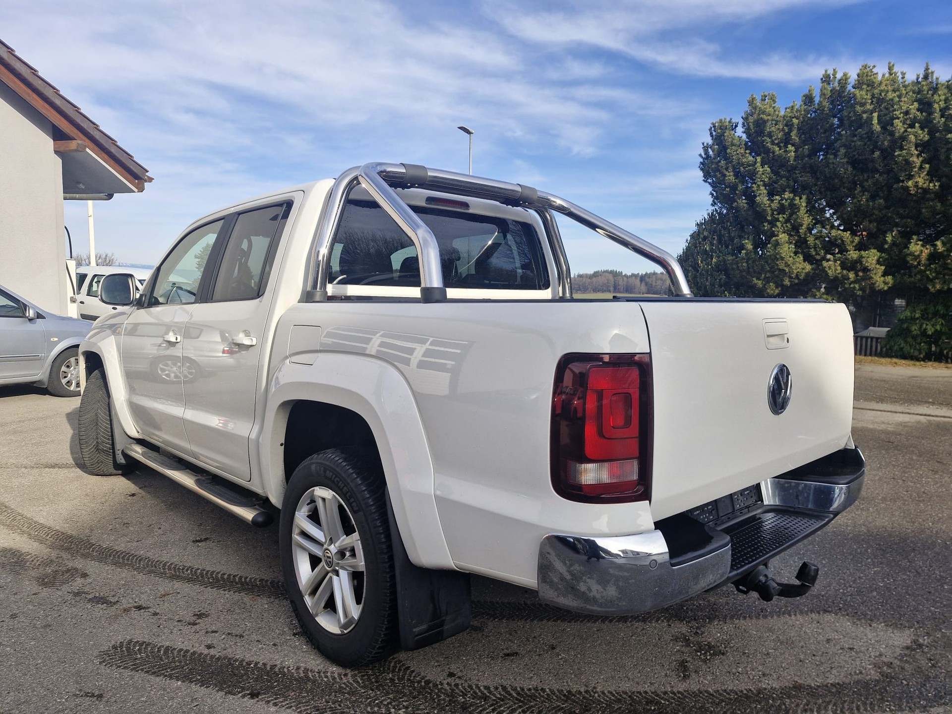 VW Amarok 3.0TDI Highline 4Motion Automatic-image-2