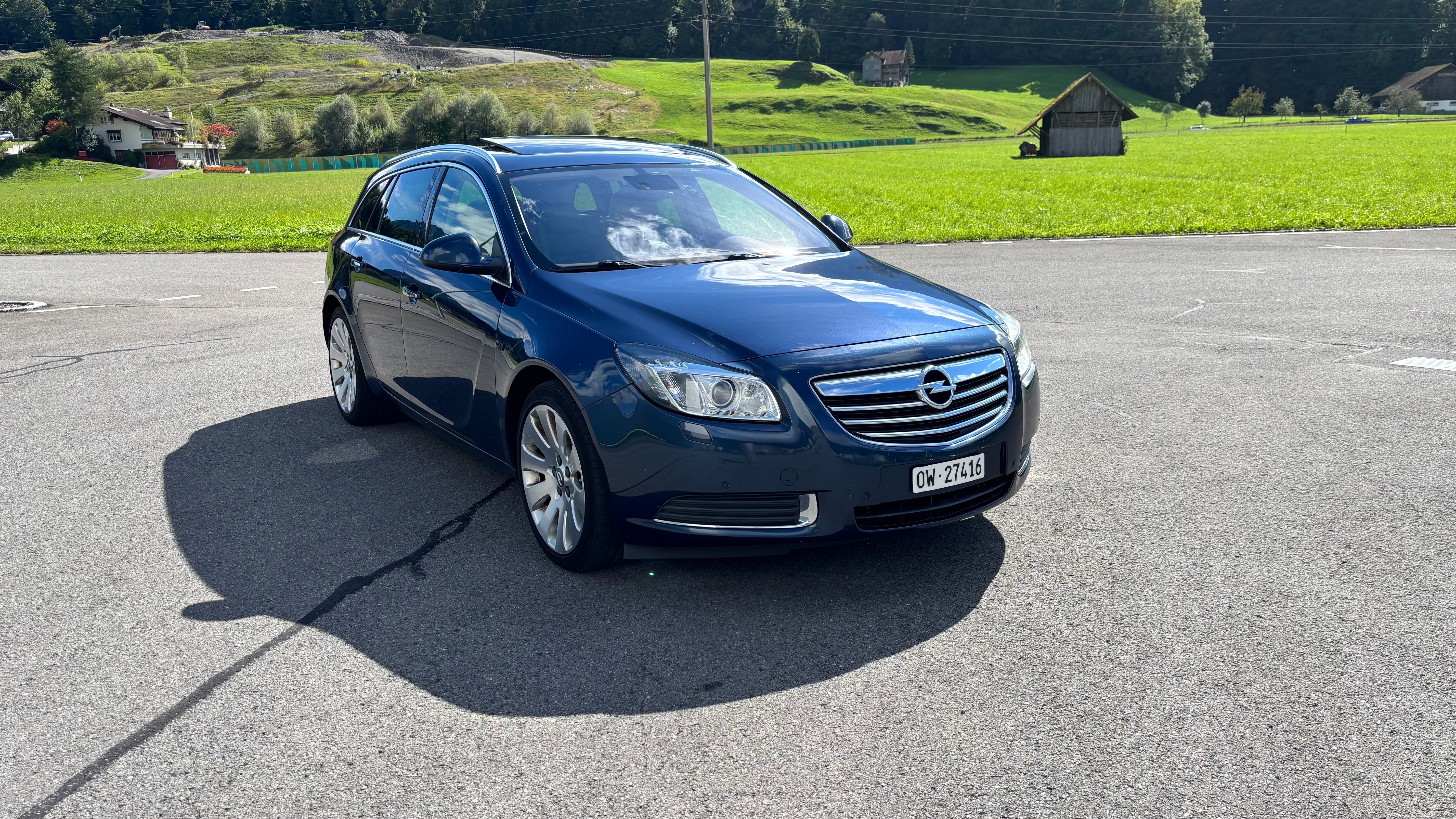 Car photo