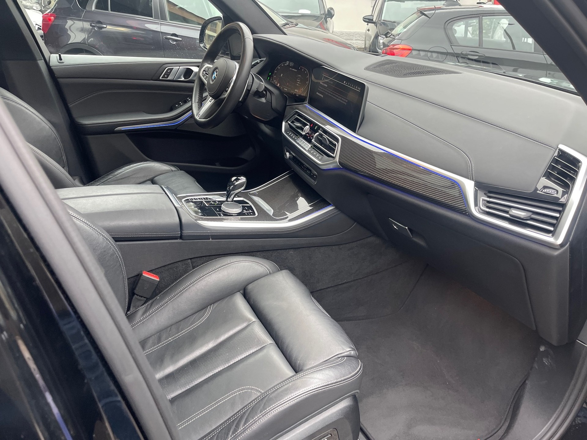 BMW X5 xDrive M50d Steptronic-image-10