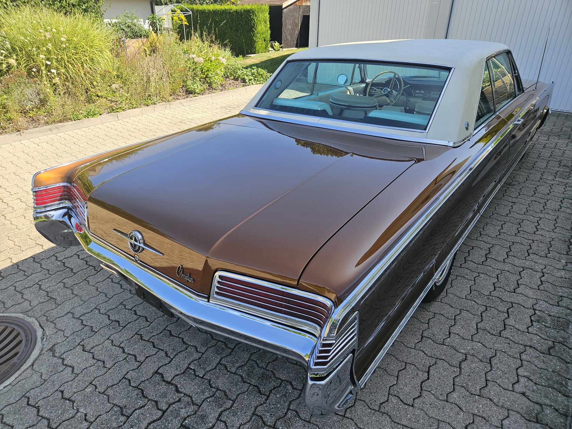 CHRYSLER 300 Sport Coupé-image-4