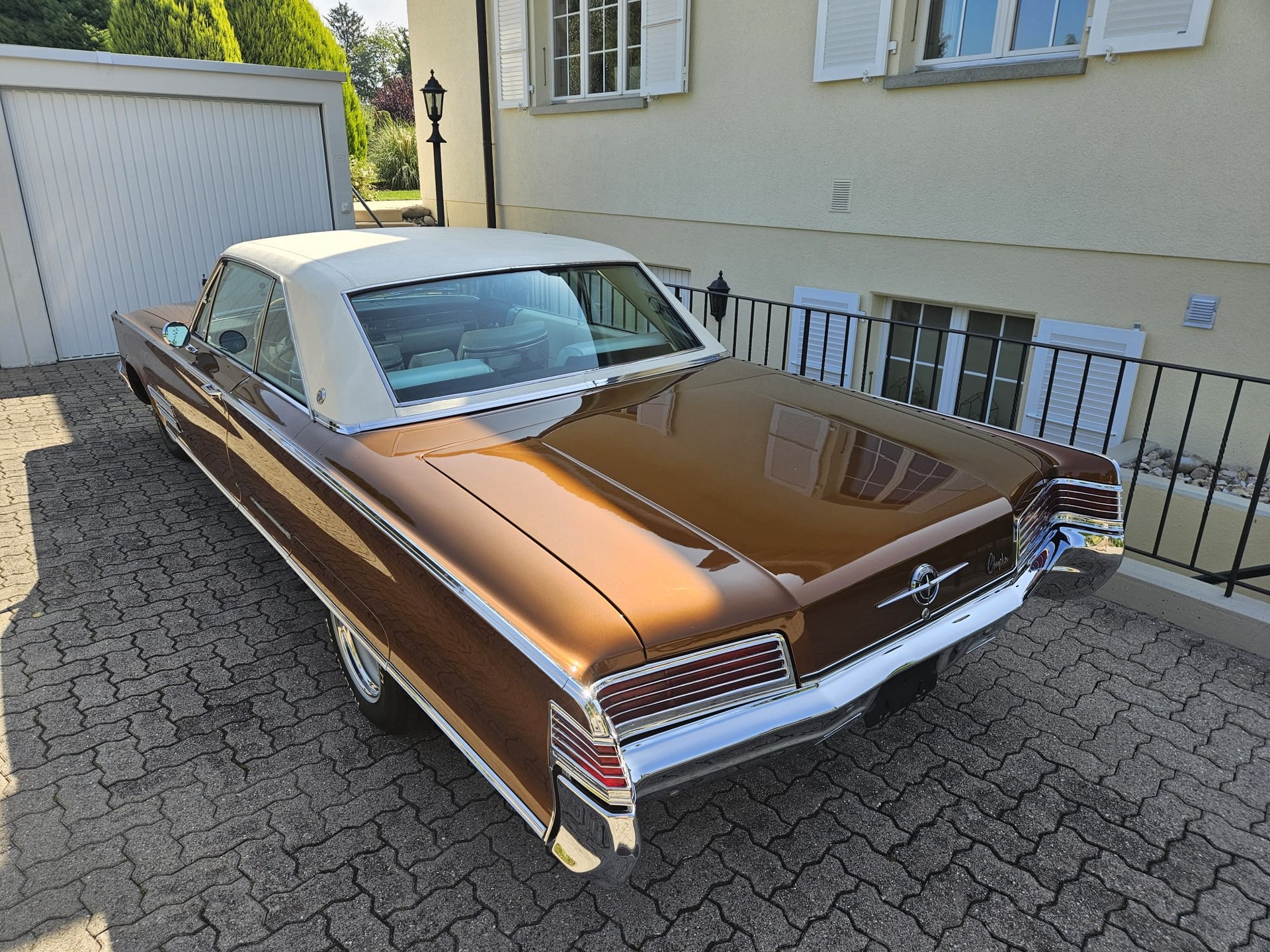 CHRYSLER 300 Sport Coupé-image-2