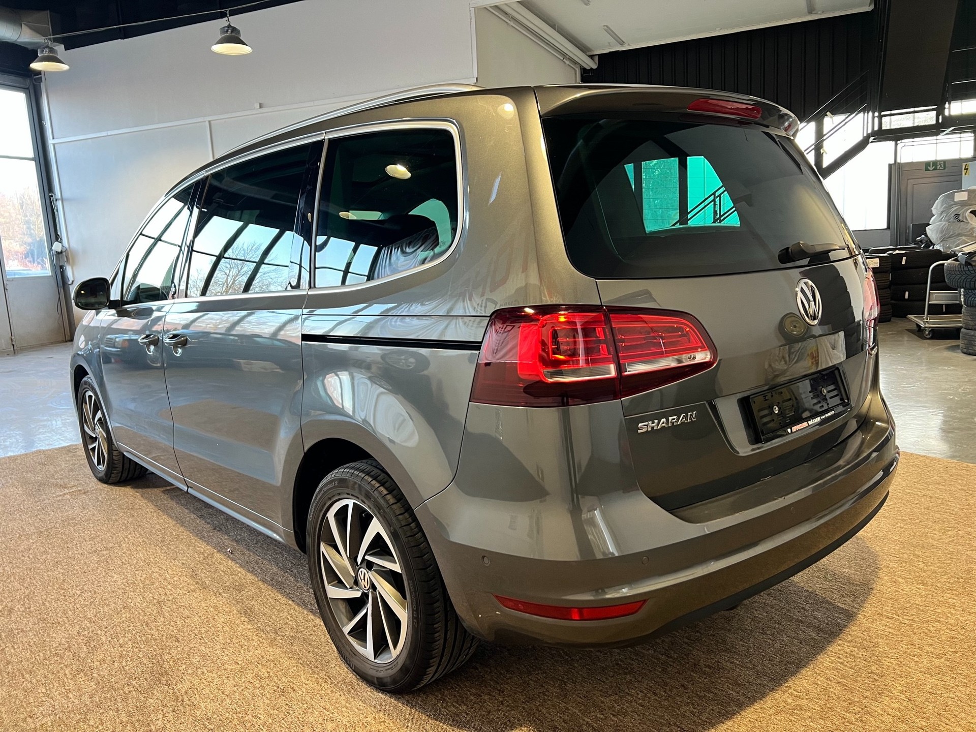 VW Sharan 2.0 TDI BMT Sound-image-5