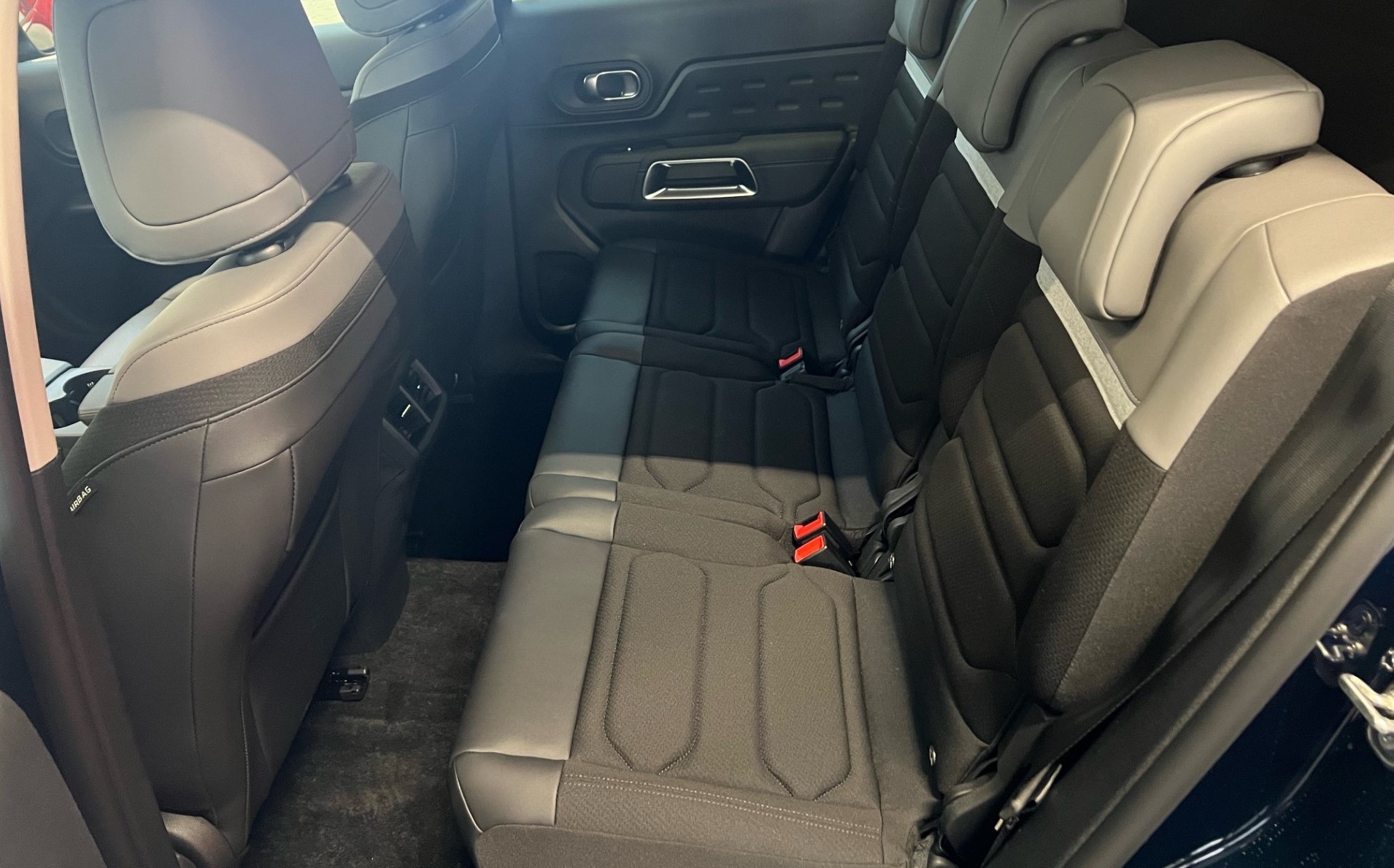 CITROEN C5 Aircross 1.6PHEV Swiss-image-7