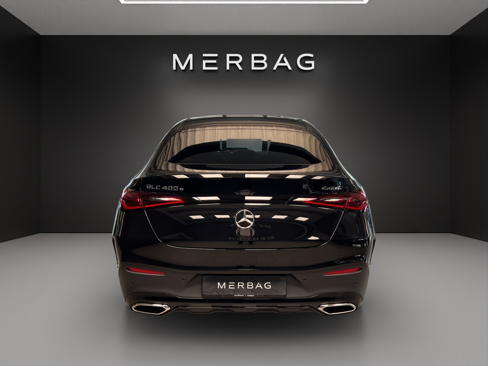 MERCEDES-BENZ GLC Coupé 400 e 4M 9G-T AMG Line-image-4