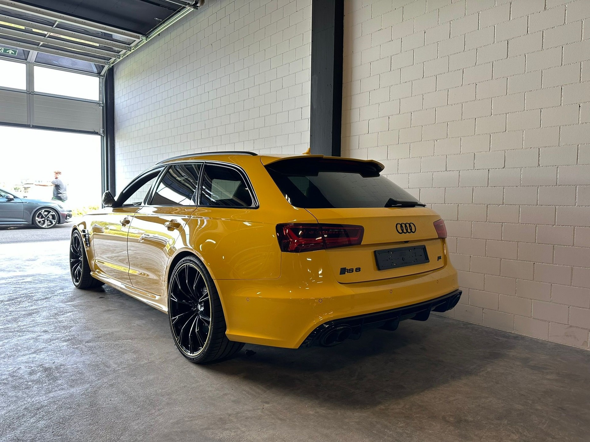 AUDI RS6 Avant 4.0 TFSI V8 performance quattro "SPEED EDITION - 1 of 100" ABT-Umbau 735 PS-image-2