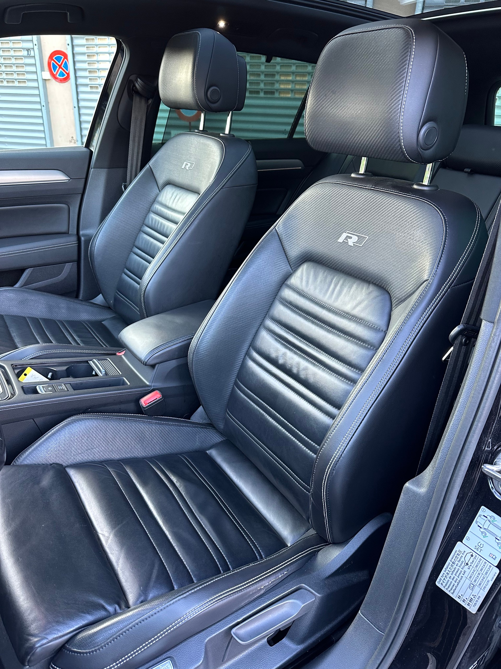 VW Passat Variant 2.0 TDI BMT High. DSG 4Motion-image-8