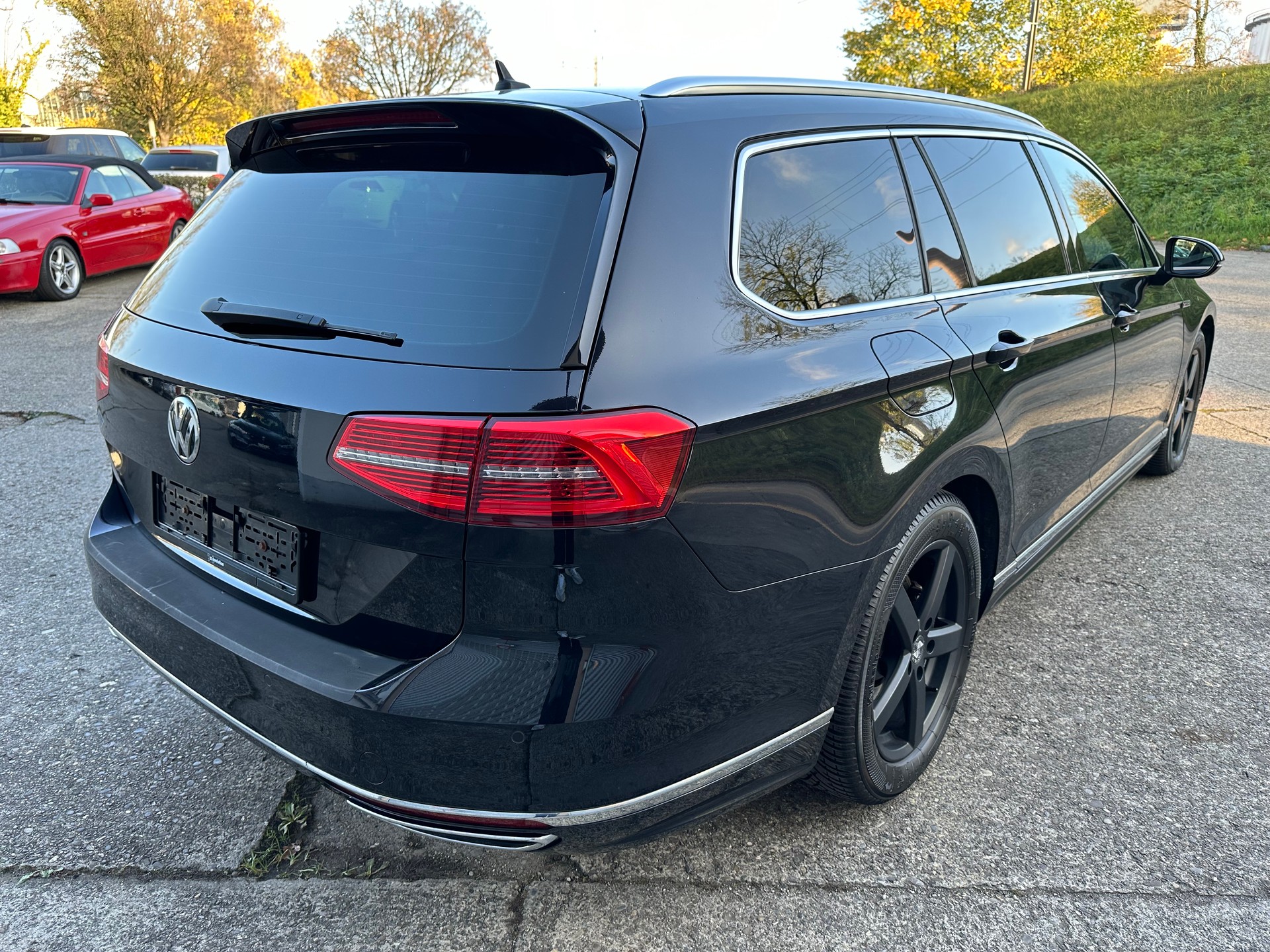 VW Passat Variant 2.0 TDI BMT High. DSG 4Motion-image-4