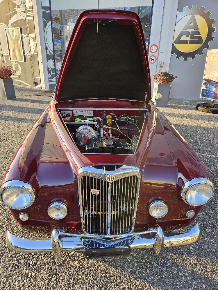 MG Arnolt-image-3