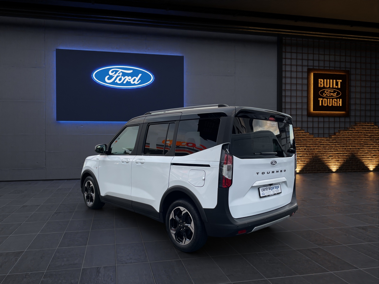 FORD TOURNEO COURIERier 1.0i EcoBoost 125 PS Active AUTOMAT-image-2
