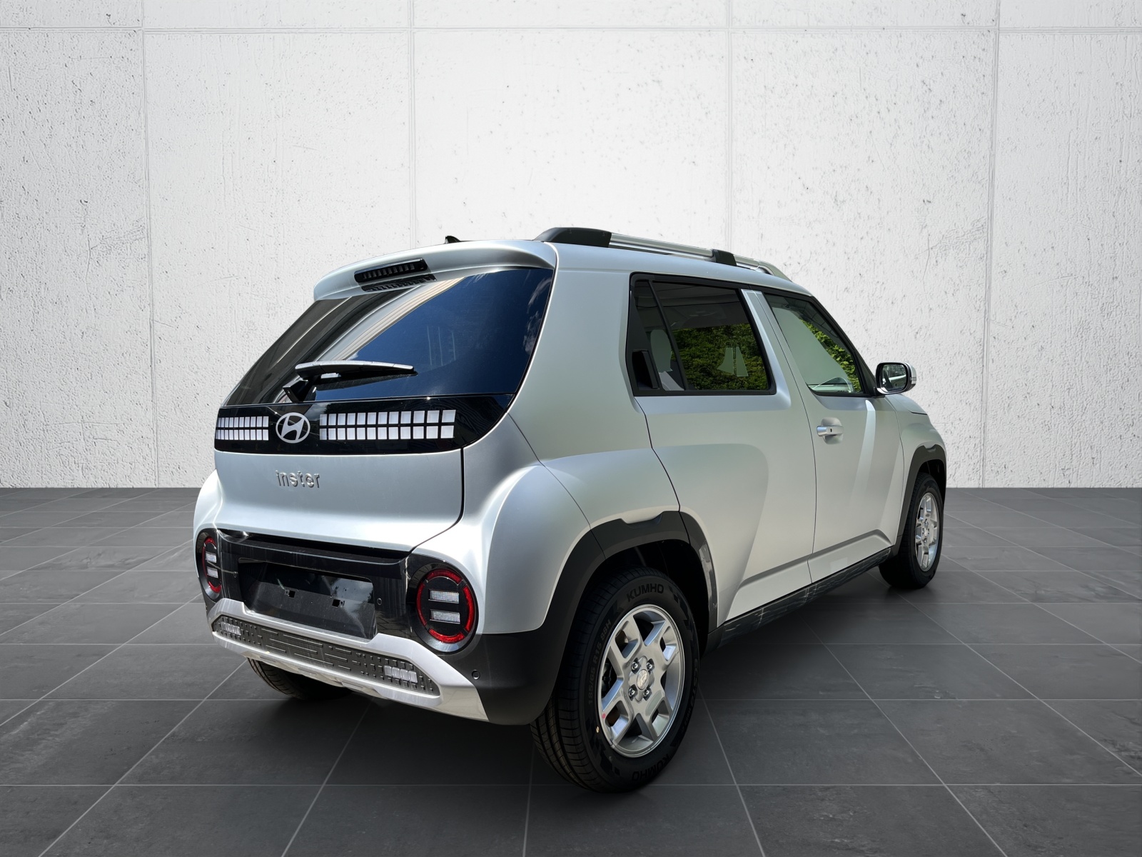 HYUNDAI INSTER Amplia 49KWh Heatpump-image-7