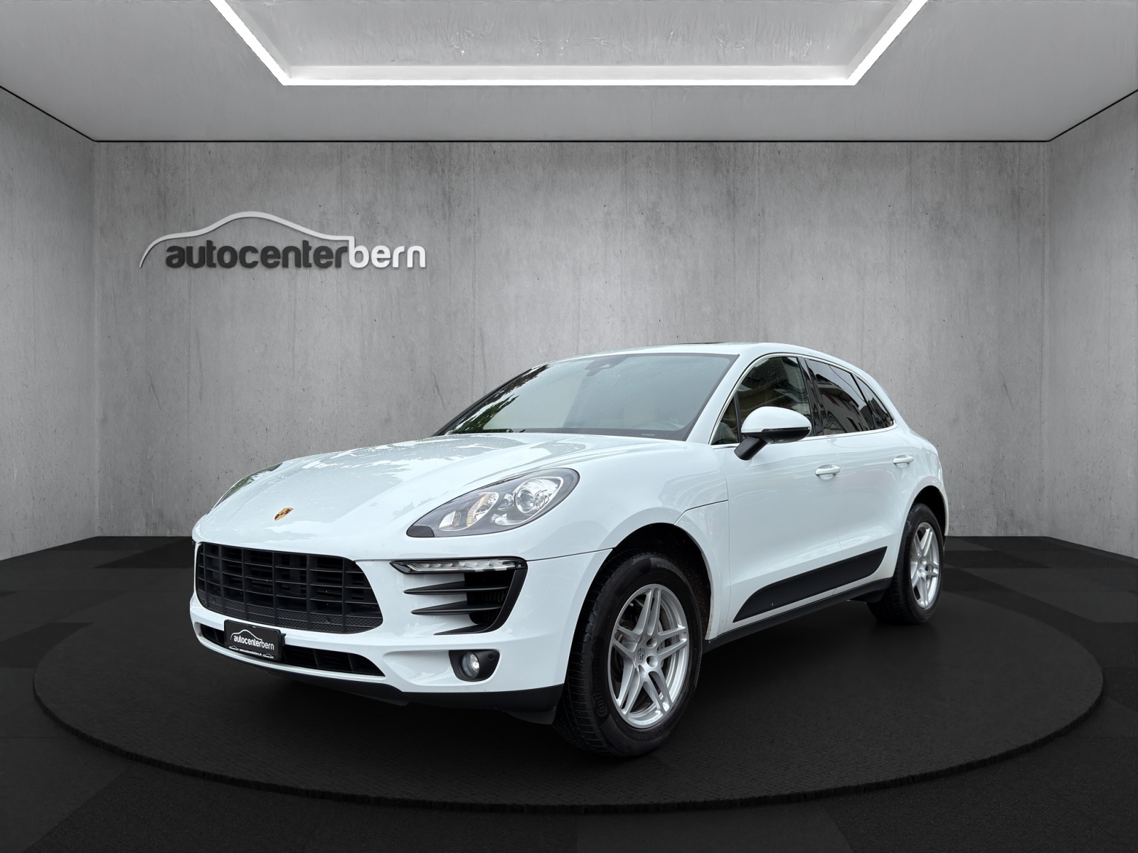 PORSCHE Macan S PDK-image-2