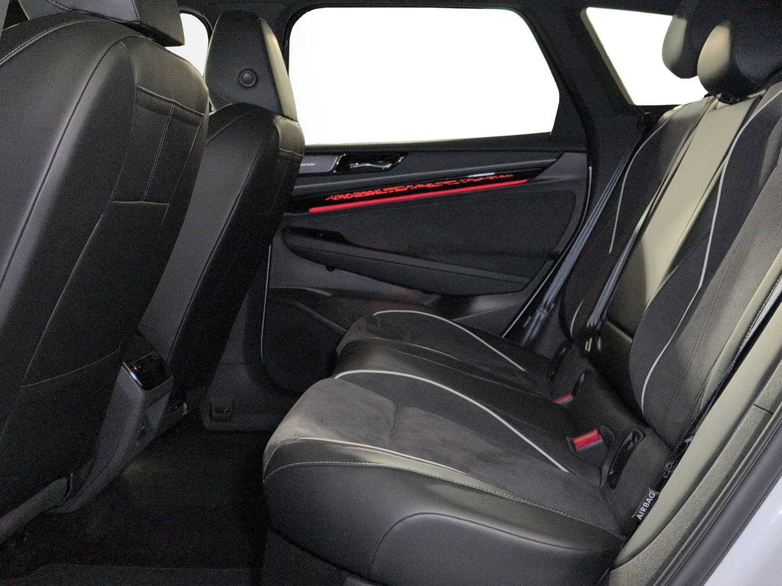 VW ID.7 Tourer Pro 77 kWh United-image-7