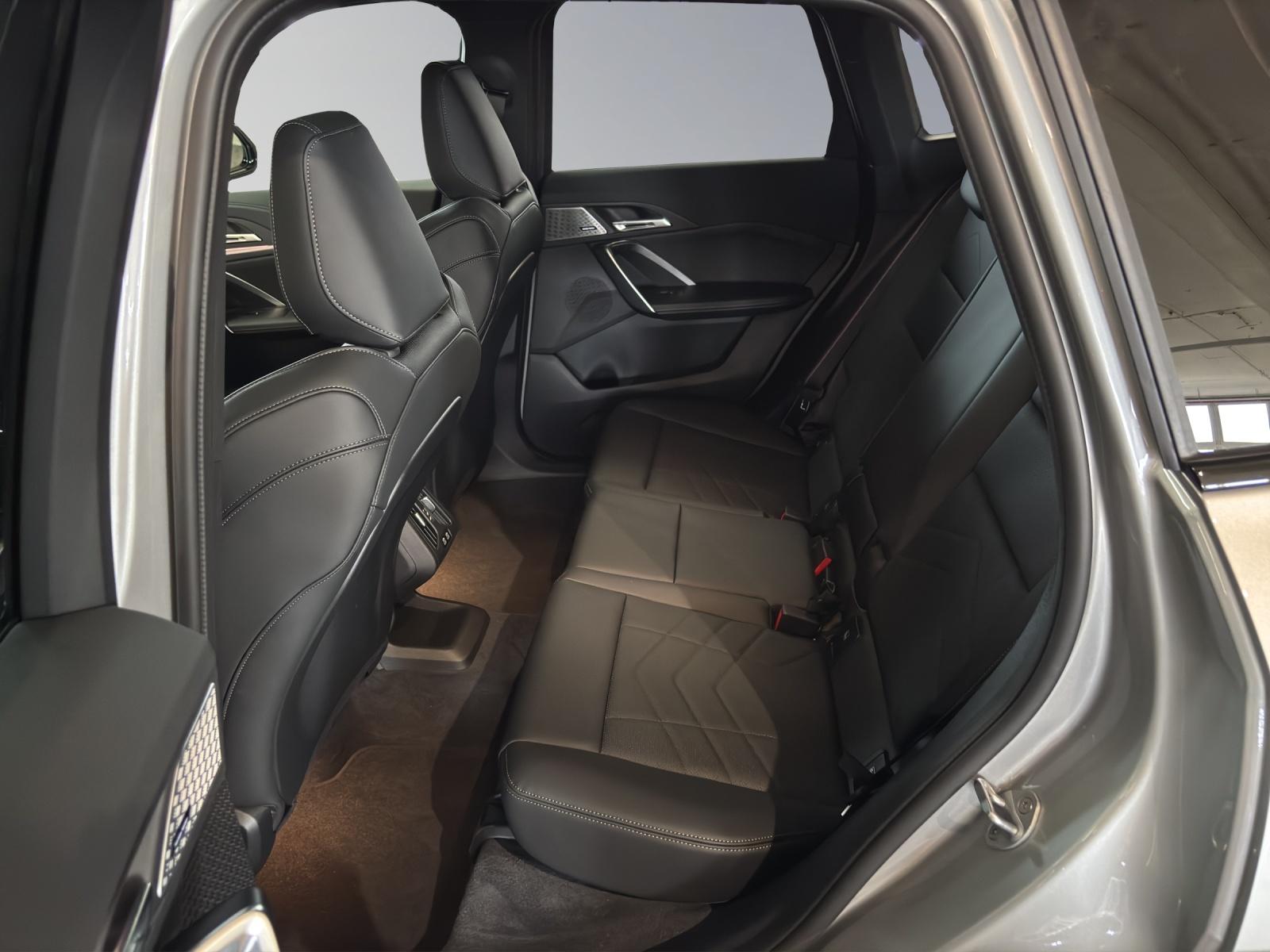 BMW X1 23d xDrive paddles-image-6