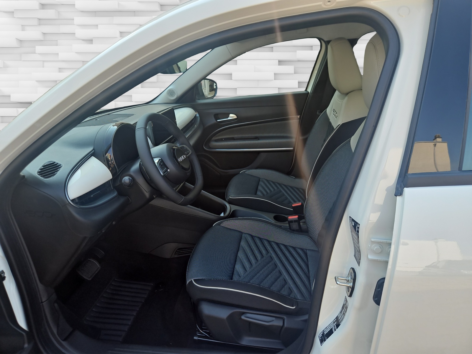 FIAT 600 MildHybrid Cult 136cv-image-8