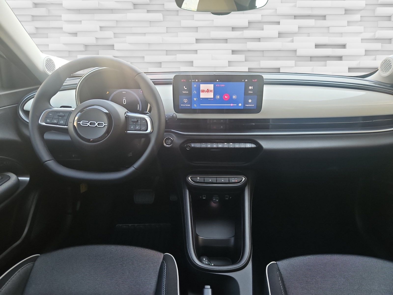 FIAT 600 MildHybrid Cult 136cv-image-9