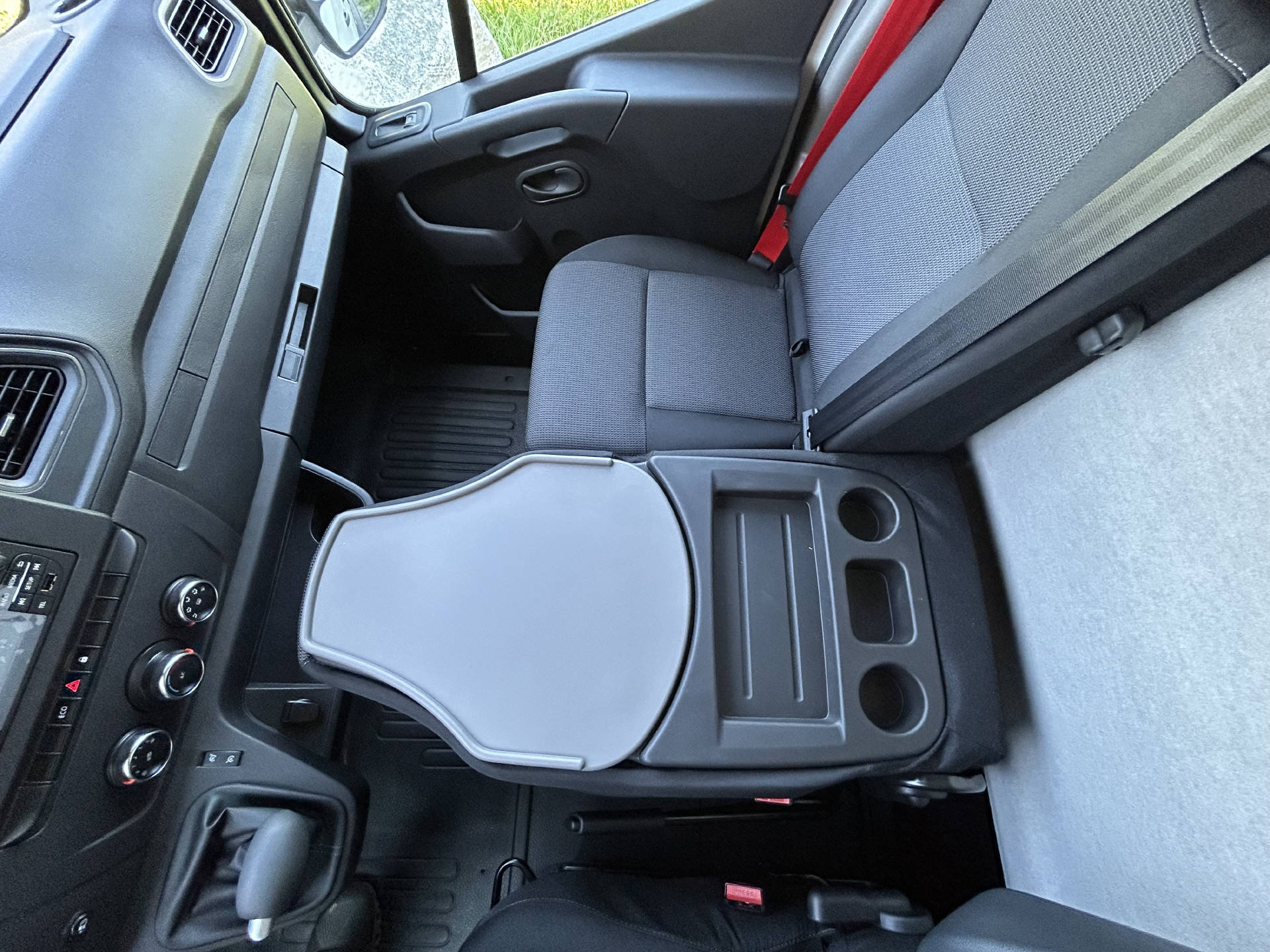 RENAULT Master E-Tech 3.5t EV 52kWh L2H2-image-11