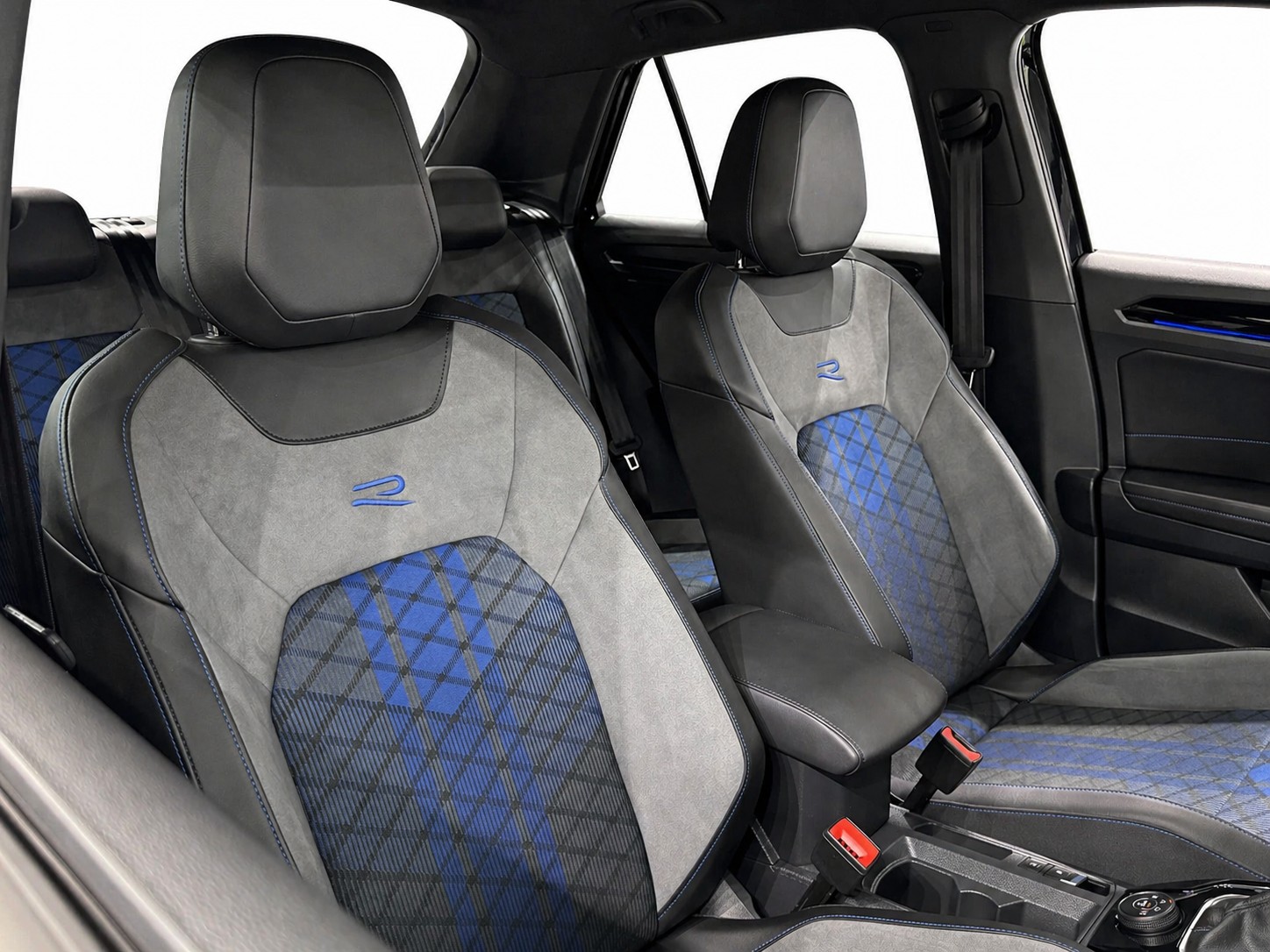 VW T-Roc 2.0 TSI R DSG 4Motion * Facelift Modell *-image-11