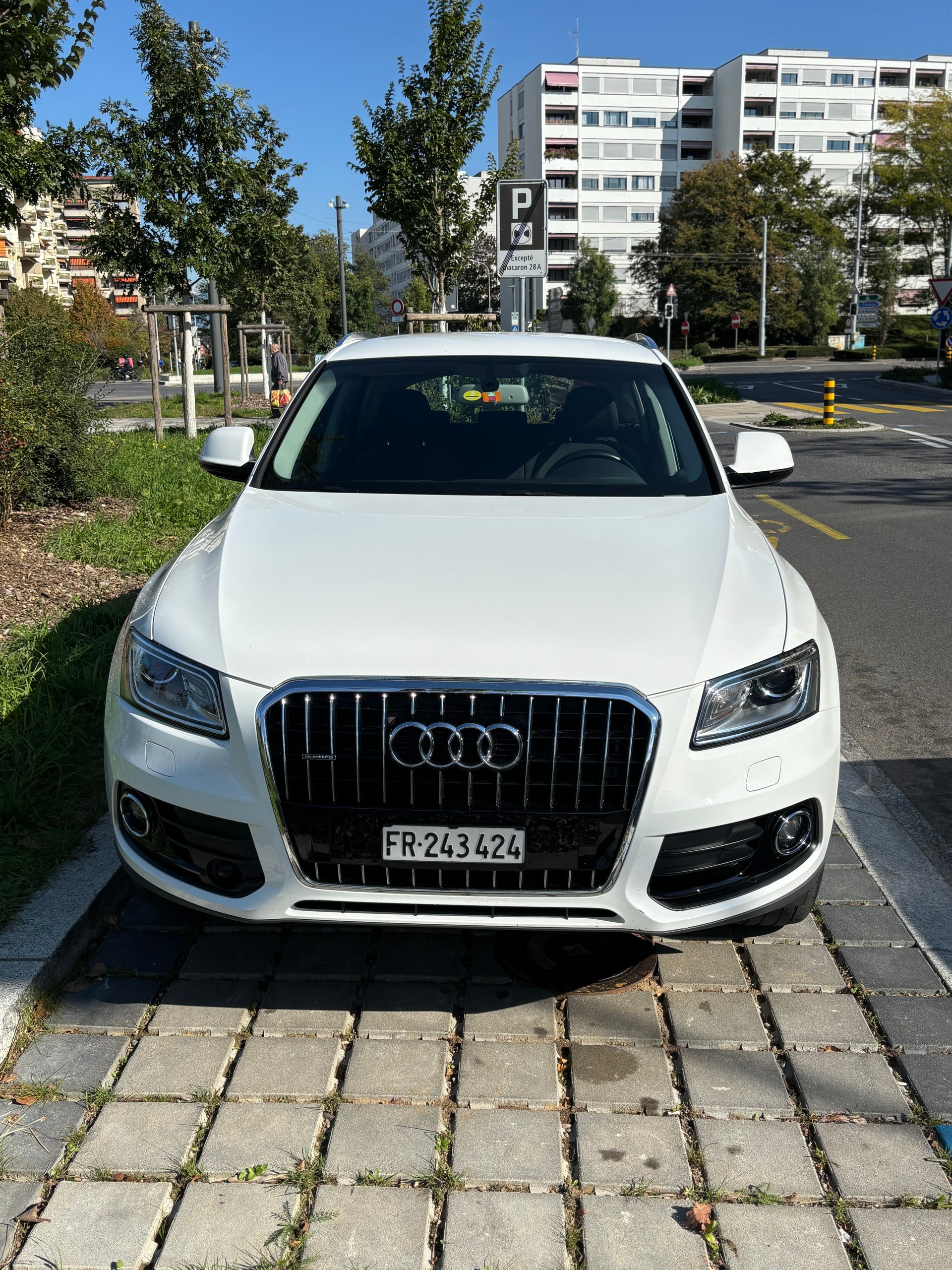 AUDI Q5 2.0 TDI quattro S-tronic-image-0