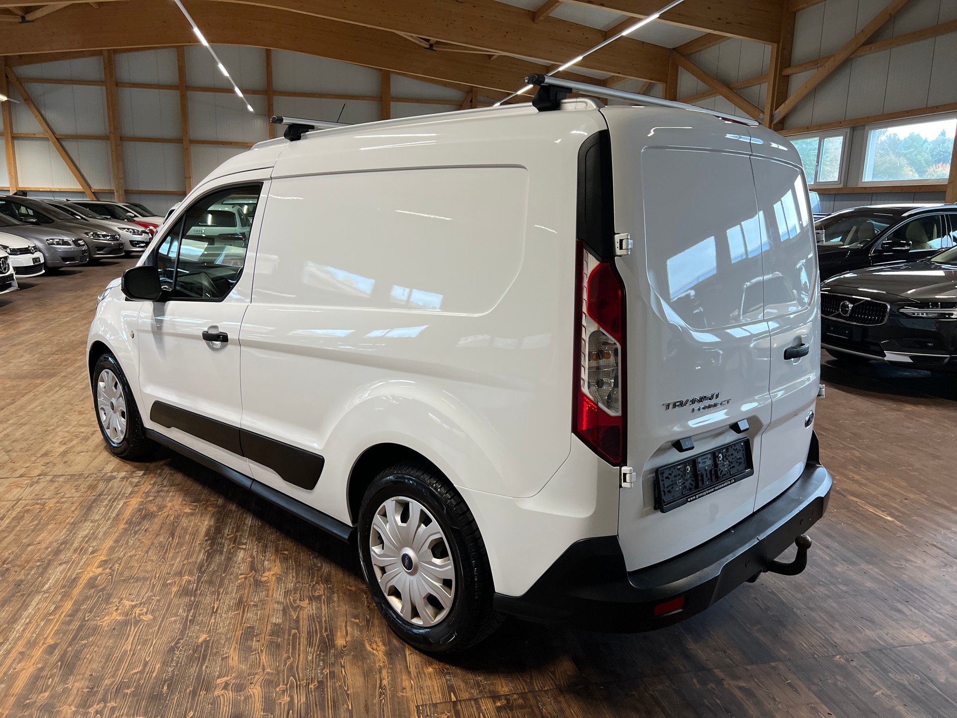 FORD Transit Connect Van T200 1.5 Eco Blue Trend-image-6