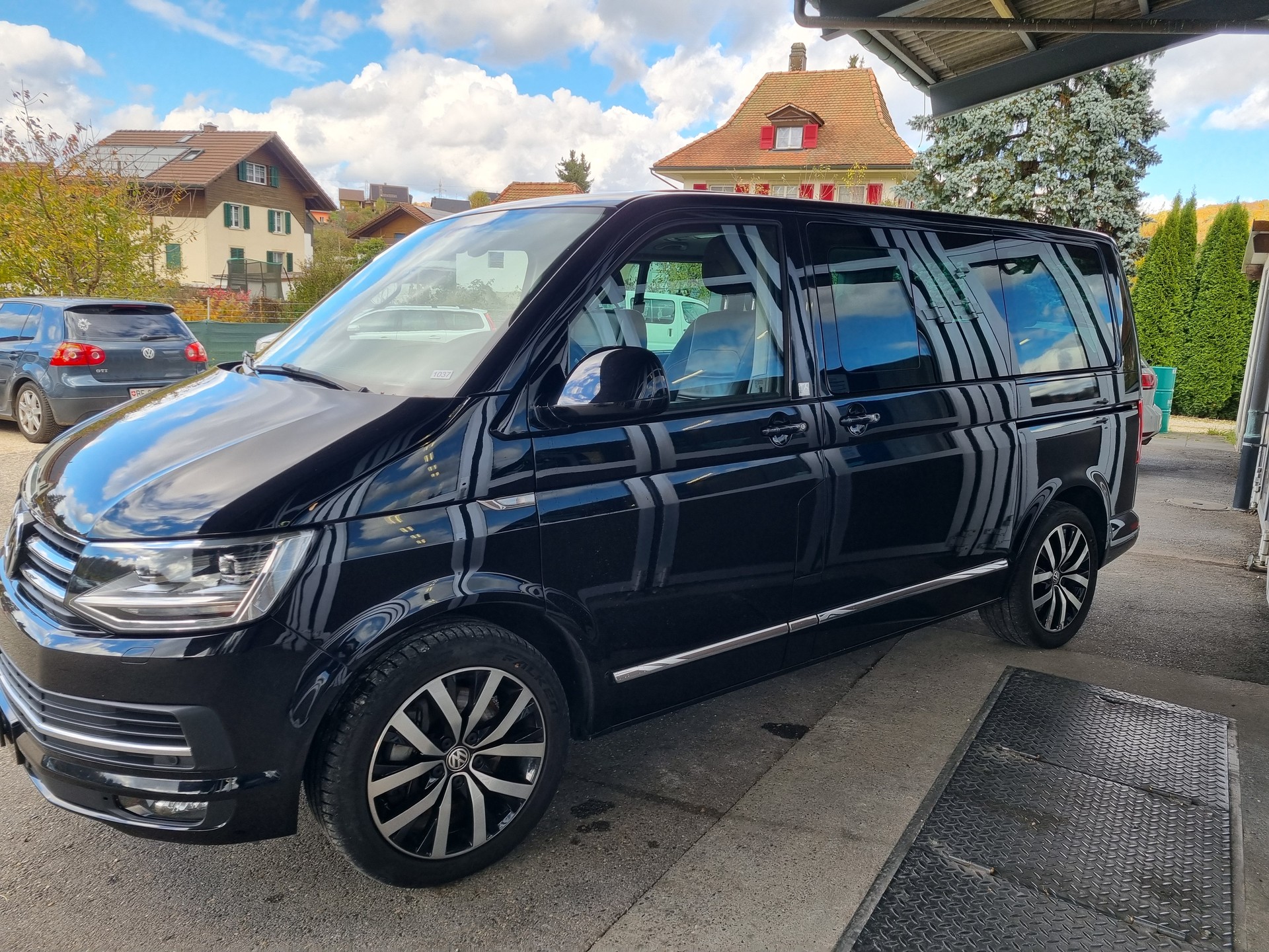 VW T6 Multivan 2.0 Bi-TDI Highline 4Motion DSG-image-4