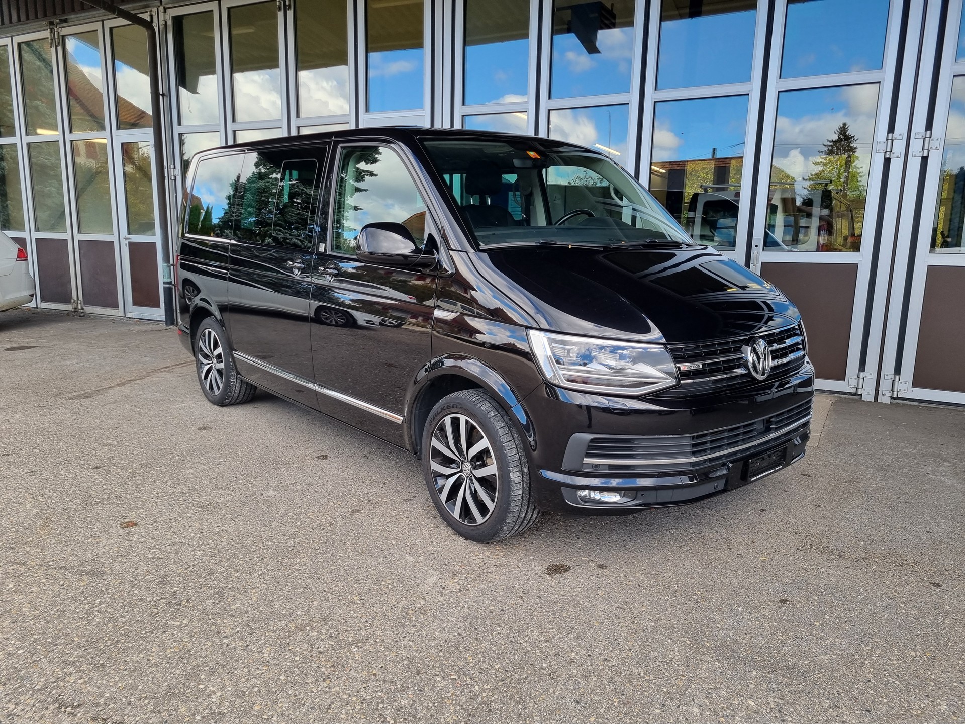 VW T6 Multivan 2.0 Bi-TDI Highline 4Motion DSG-image-1