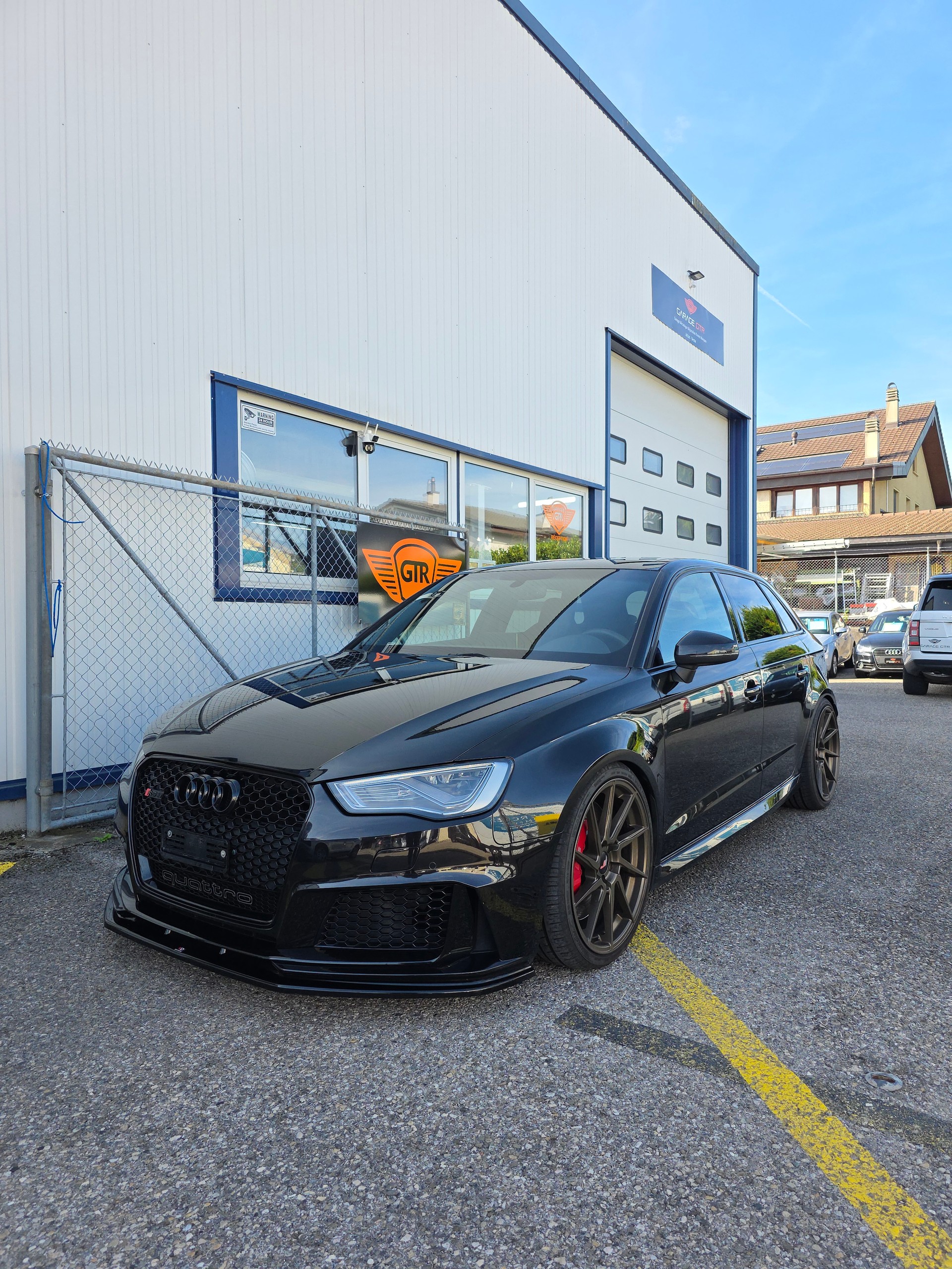 AUDI RS3 2.5 TSI quattro S-tronic