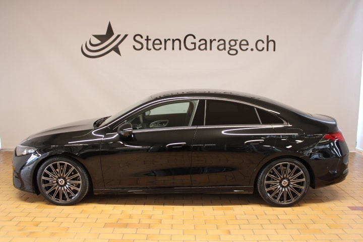MERCEDES-BENZ CLA 220 4Matic AMG Line-image-1