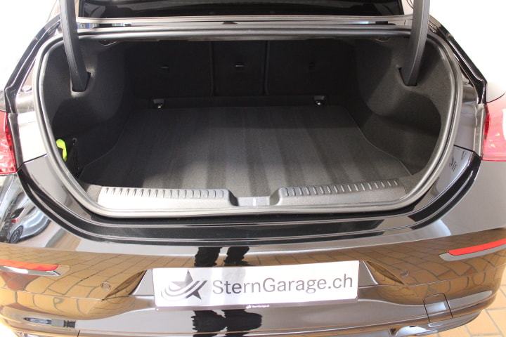MERCEDES-BENZ CLA 220 4Matic AMG Line-image-3