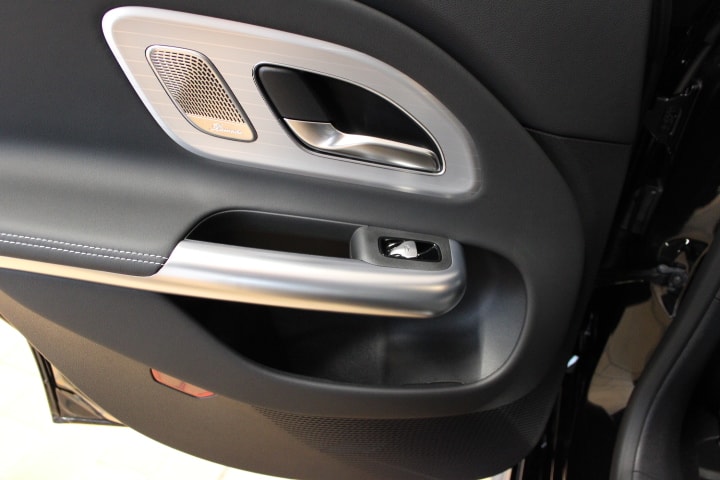 MERCEDES-BENZ CLA 220 4Matic AMG Line-image-13