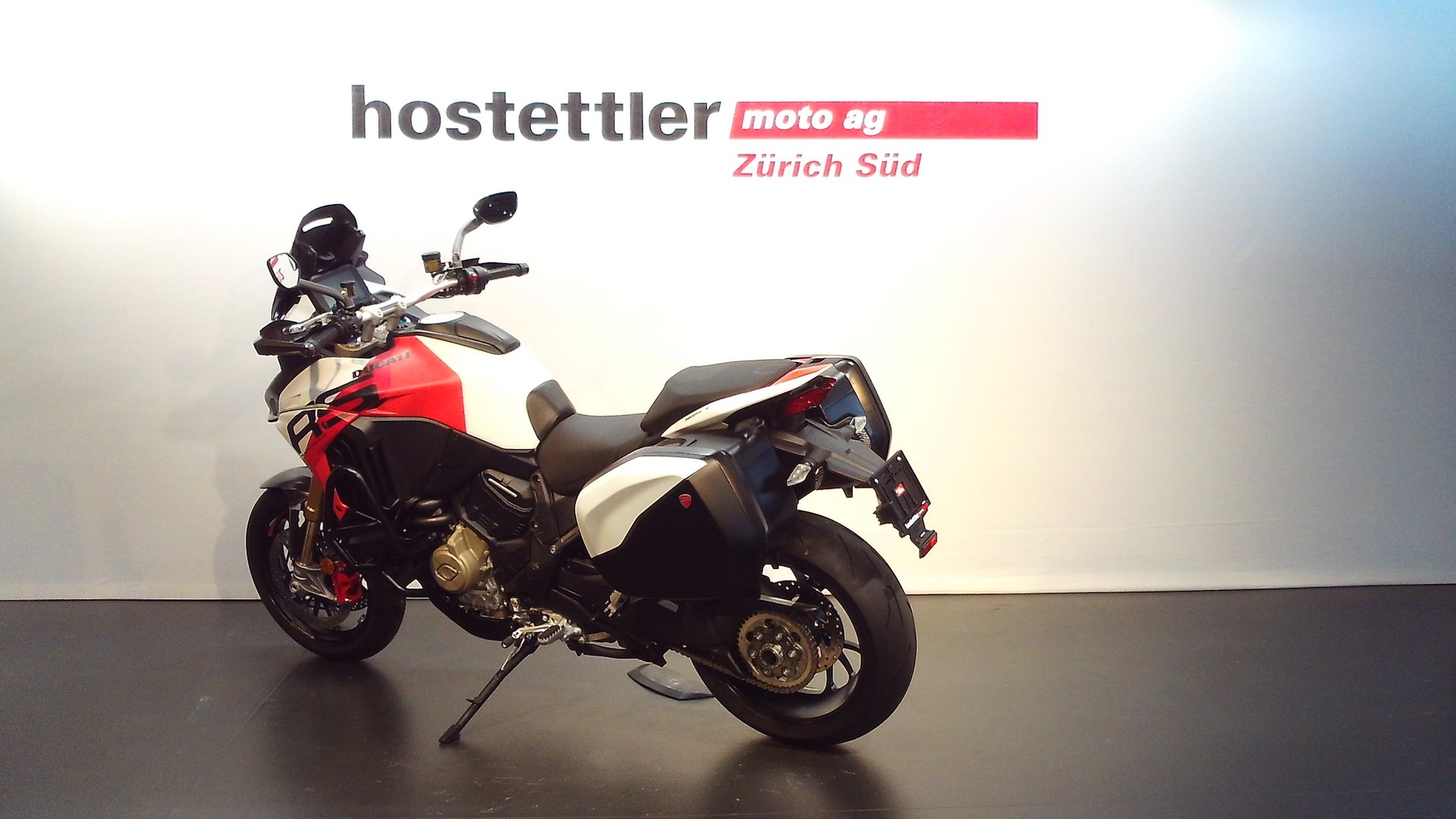 DUCATI Multistrada V4 RS-showroom-element-3